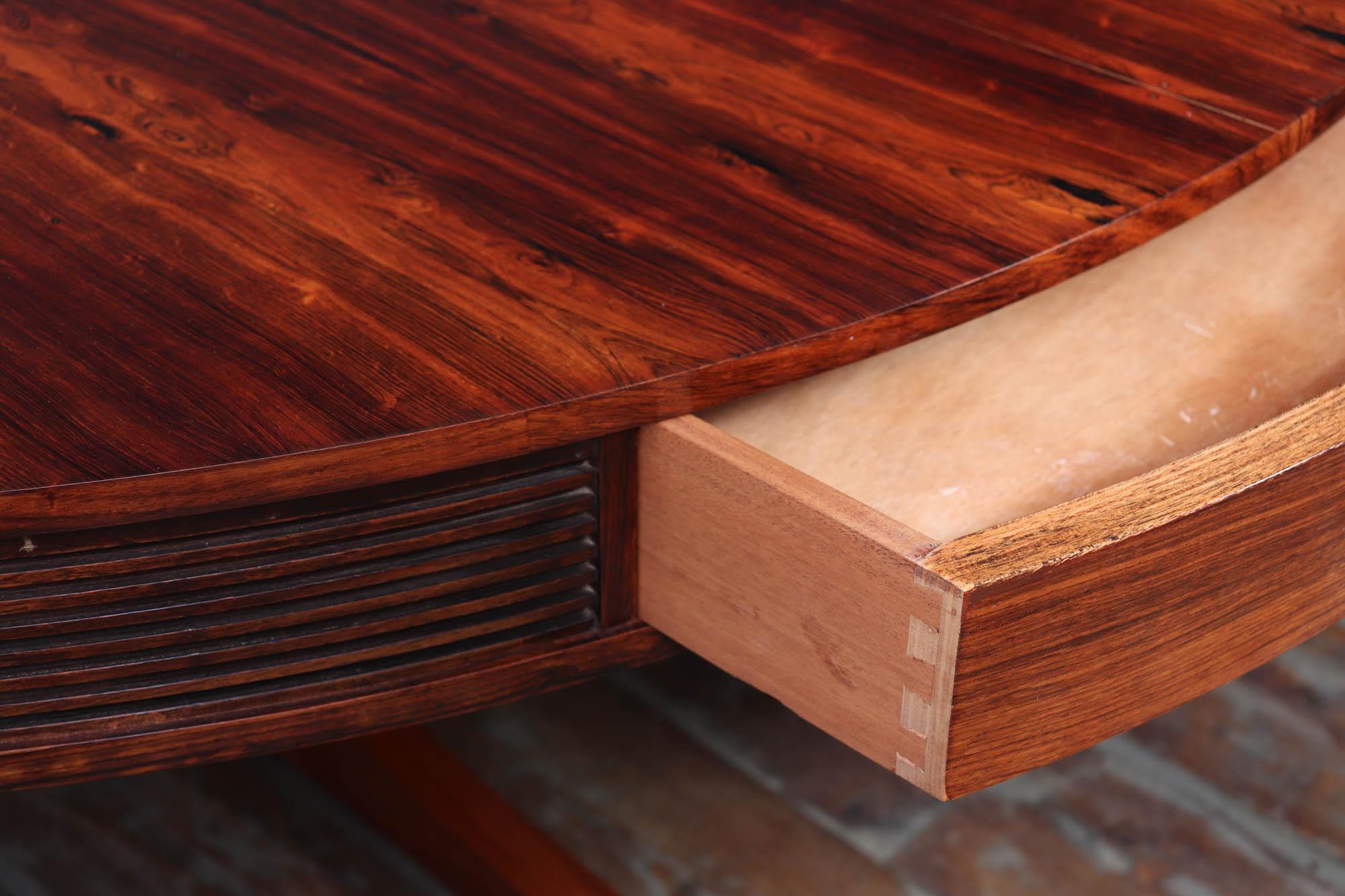 Table à tambour de Robert Heritage en vente 4