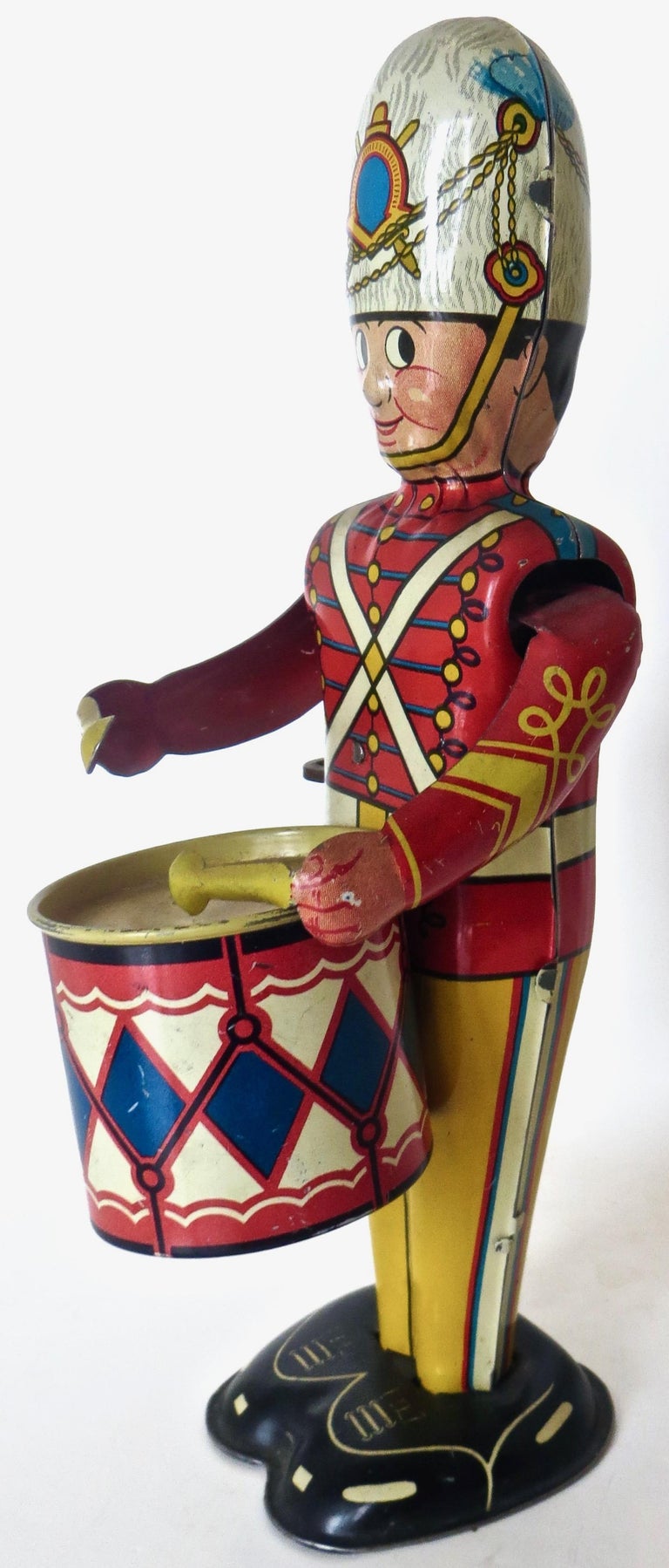 "Drummer Boy" Tinwindup Toy by Louis Marx, New York City, circa 1940s For Sale at 1stDibs