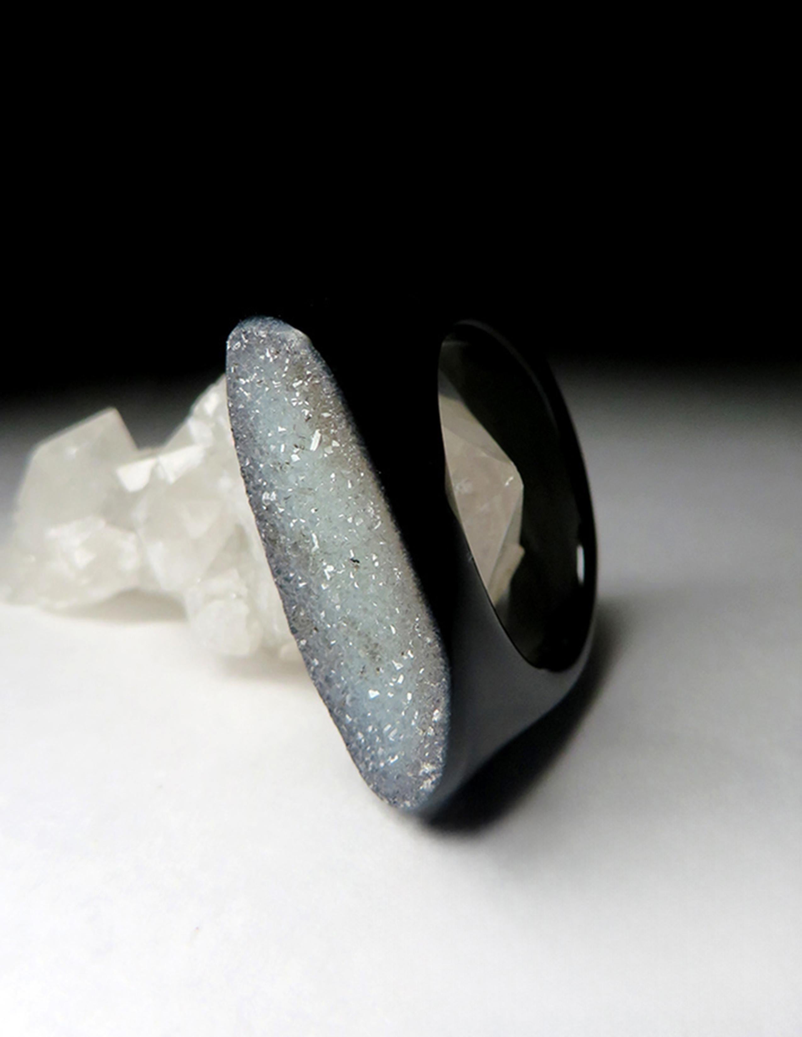 Non taillé Druzy Agate Quartz Crystals Ring Minimalism Solid Stone Midnight Black Mens Ring en vente
