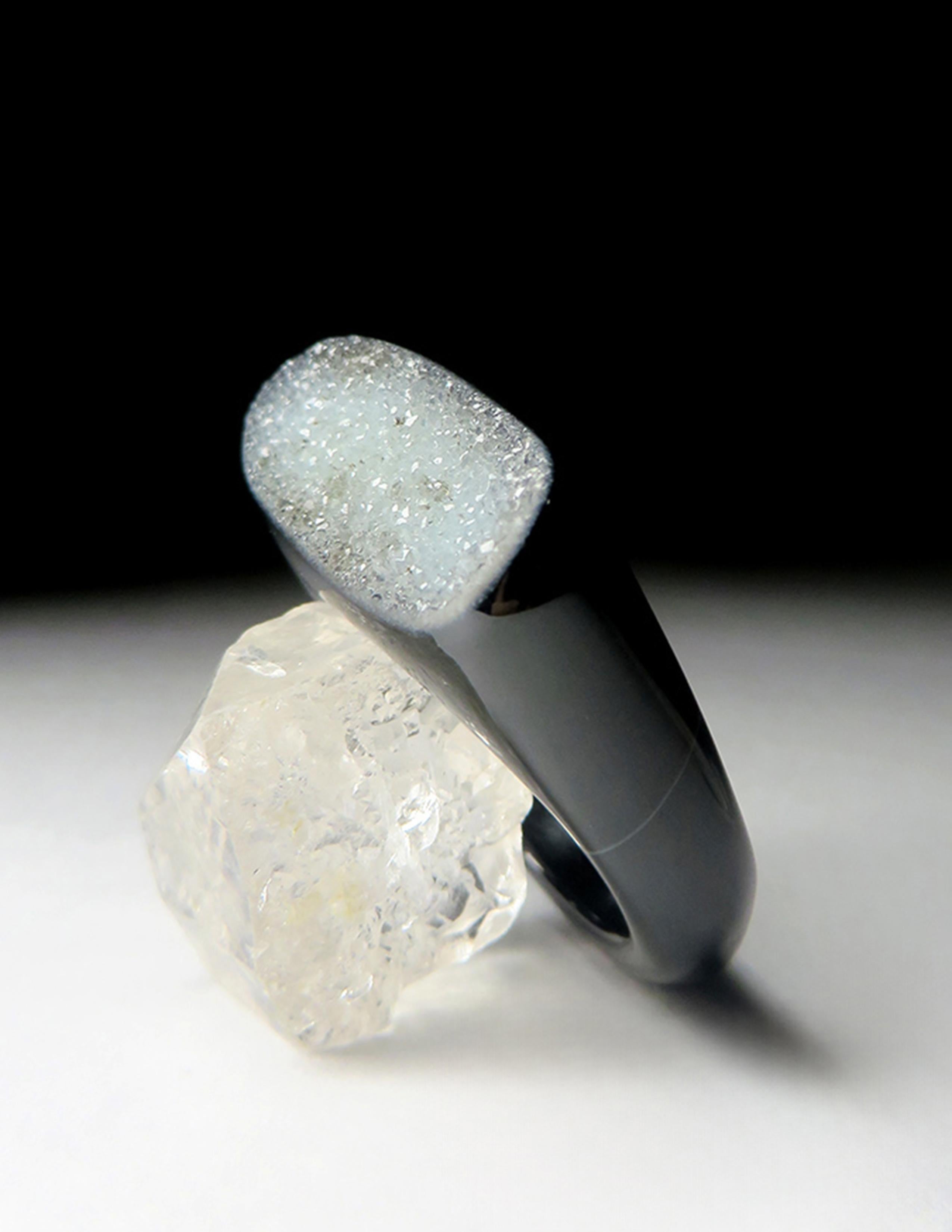 Druzy Agate Quartz Crystals Ring Minimalism Solid Stone Midnight Black Mens Ring en vente 2