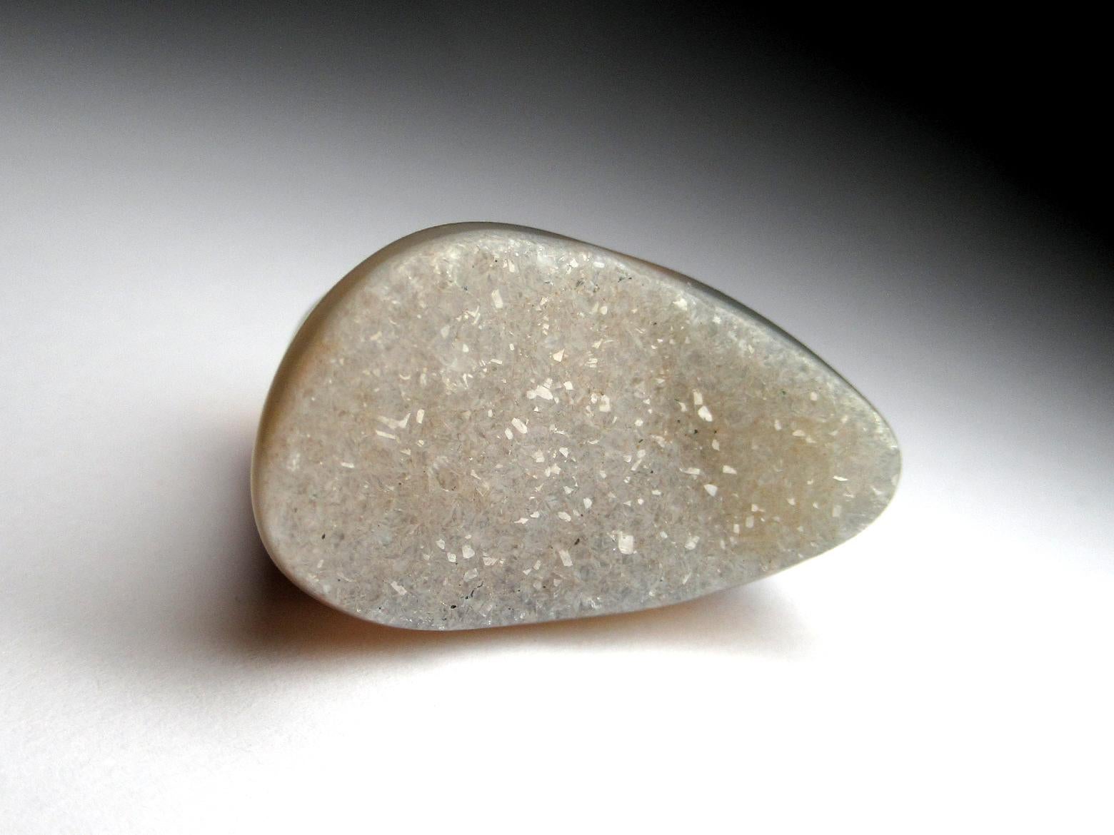 Artisan Druzy Agate Quartz Ring Solid Stone Bicolor Gem Jewelry Unisex gift for wife For Sale