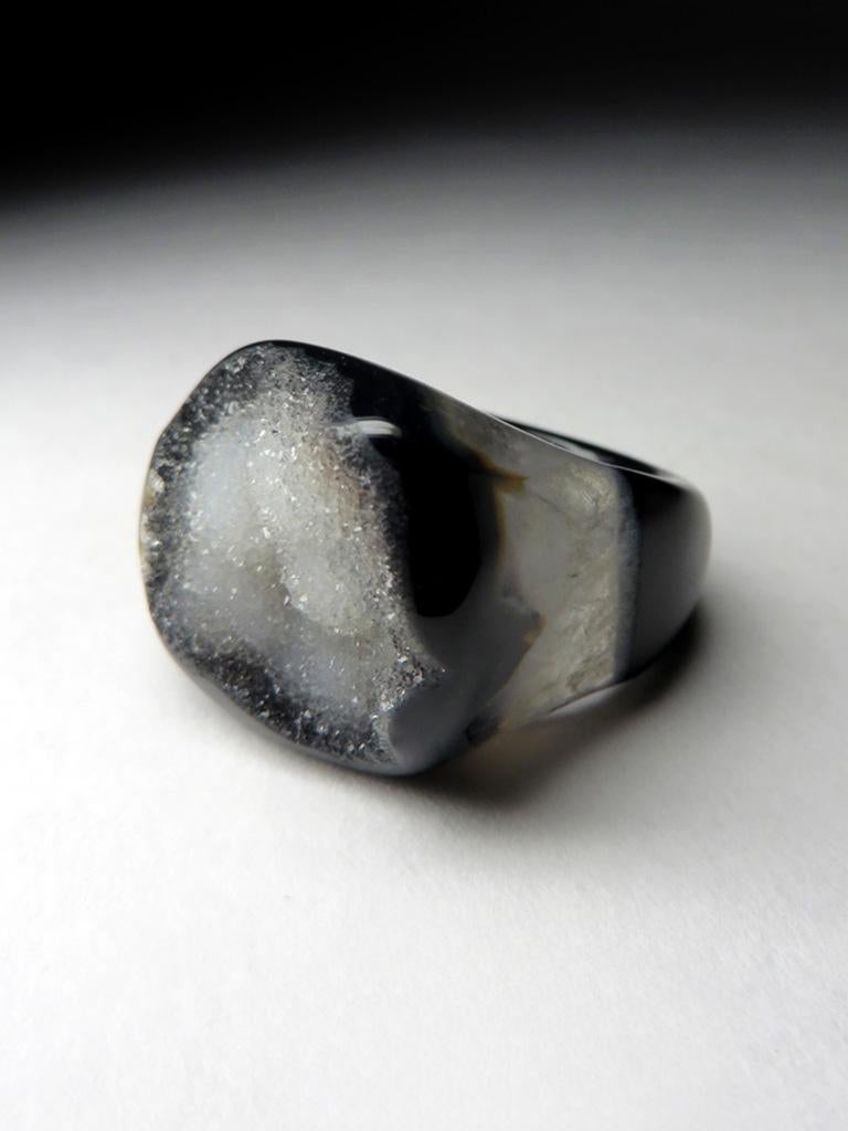 Druzy Quartz Ring Solid Stone Bicolor Black White Raw Crystals For Sale 1