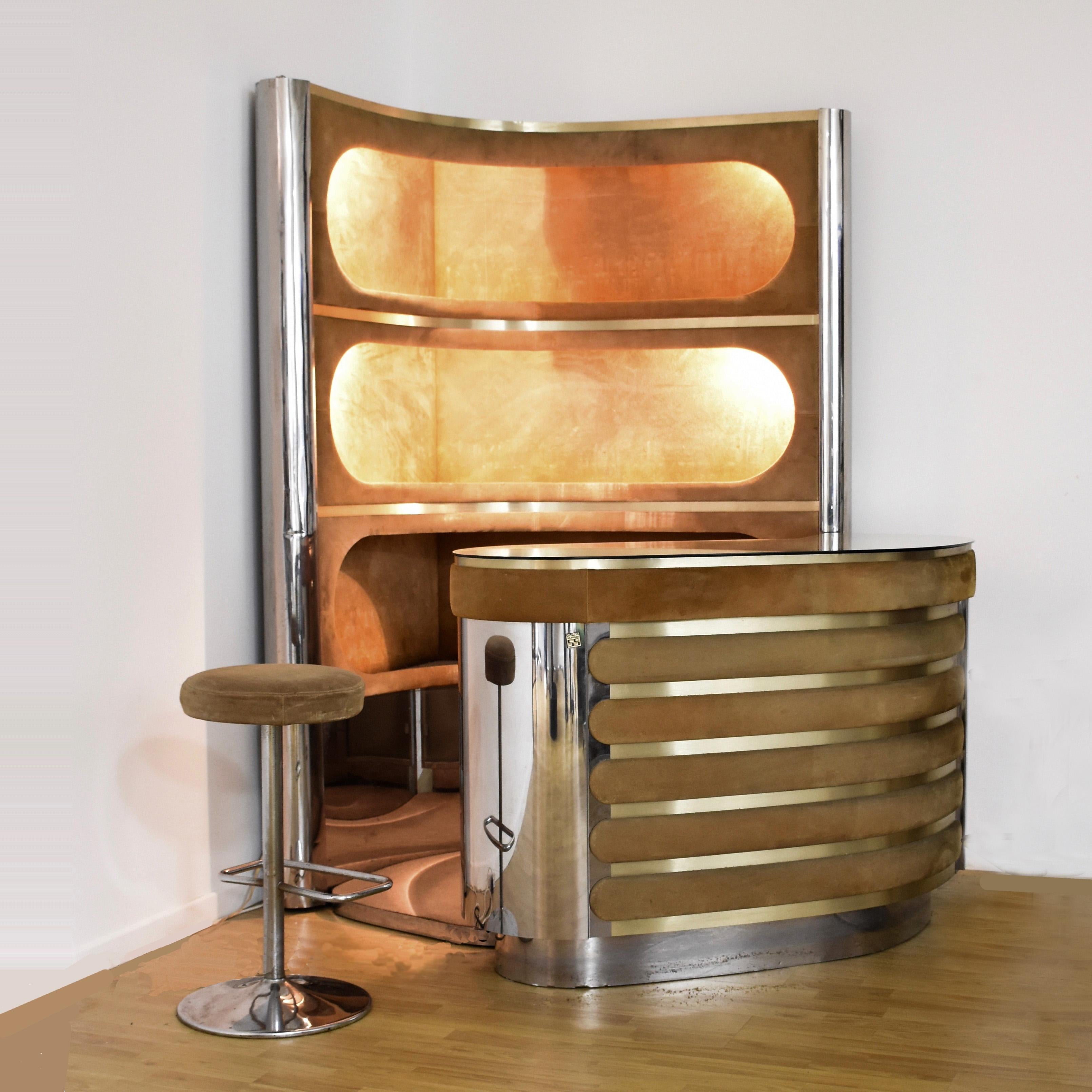 Steel Dry Bar and Illuminated Storage of Willy Rizzo with Two Stool, Italy, 1970s