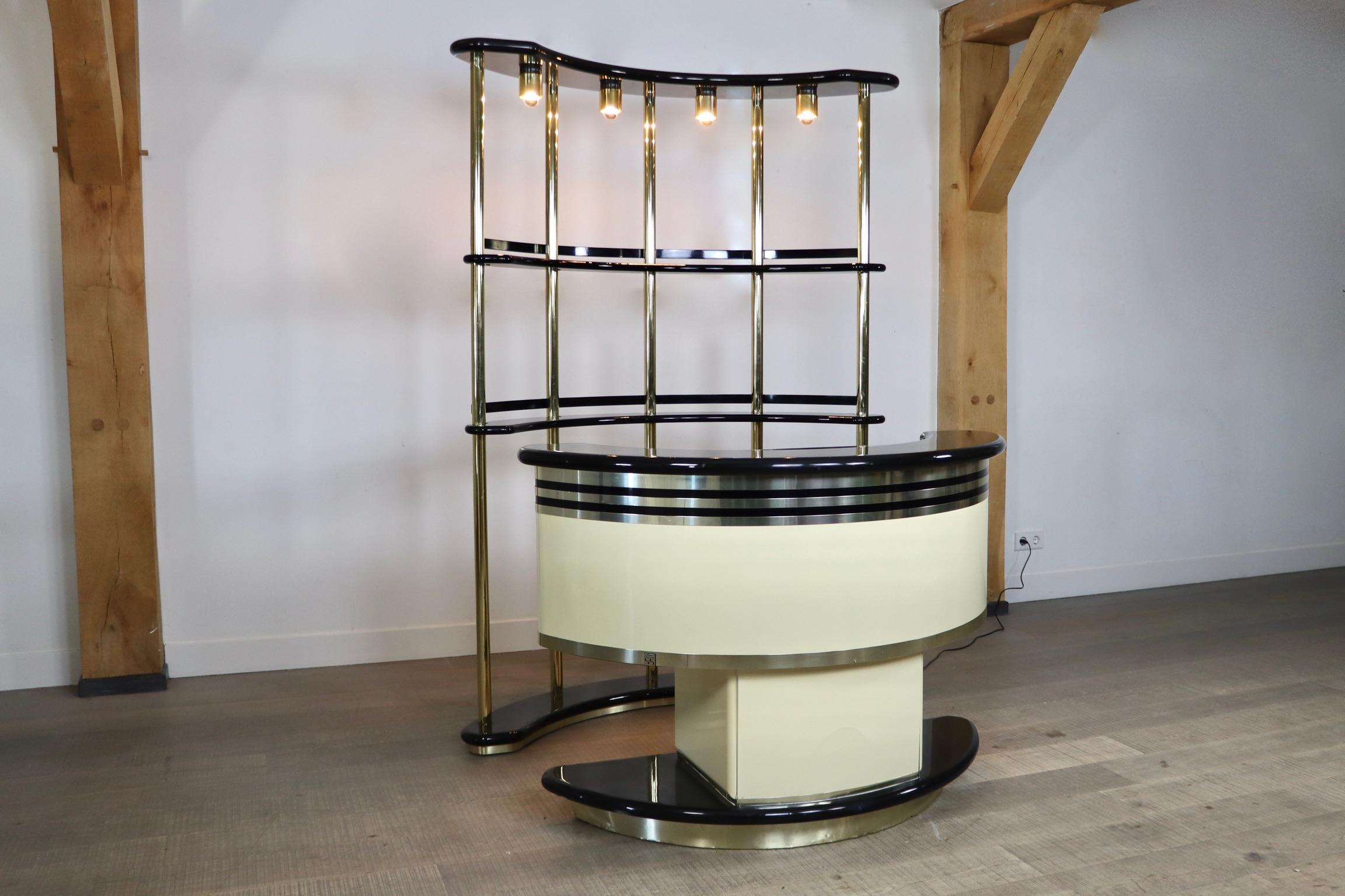 Mid-20th Century Dry Bar by Guzzini for Stilglass Donati, Italy 1970s