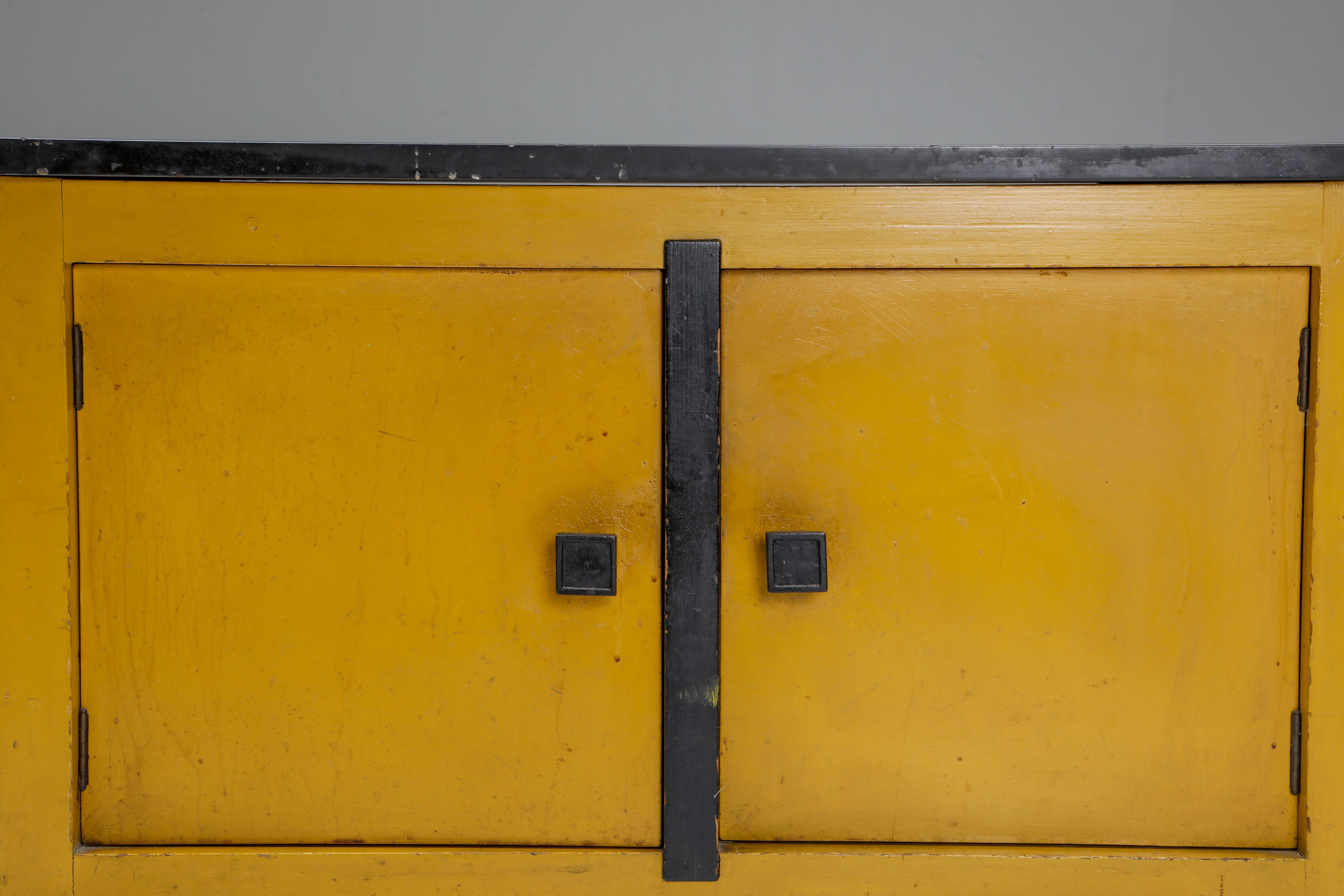Dry Bar Cabinet by Dutch Modernist H. Wouda, 1924 For Sale 1