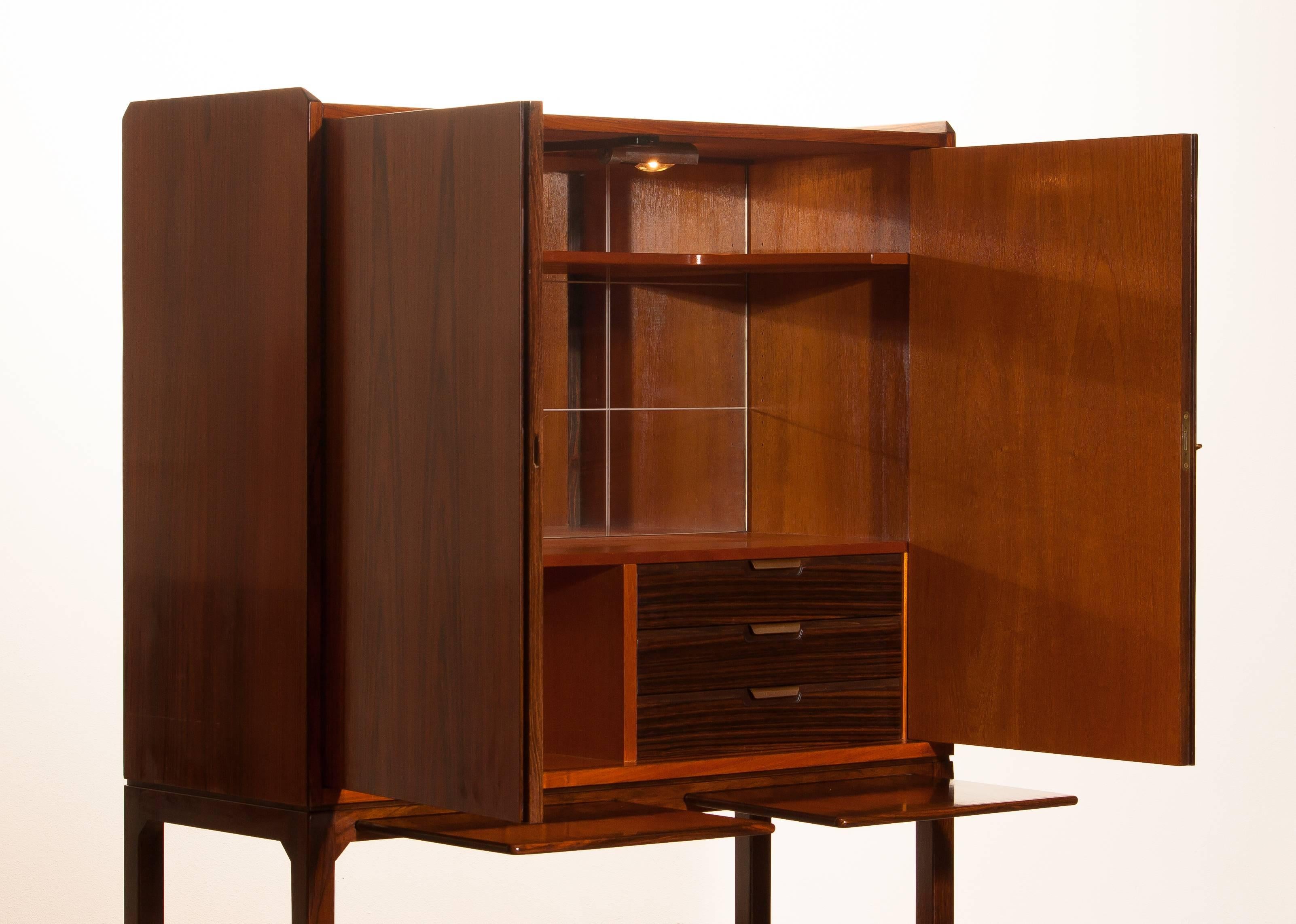 Dry Bar / Cocktail Cabinet in Mahogany and Rosewood 1960s Made in Denmark 2