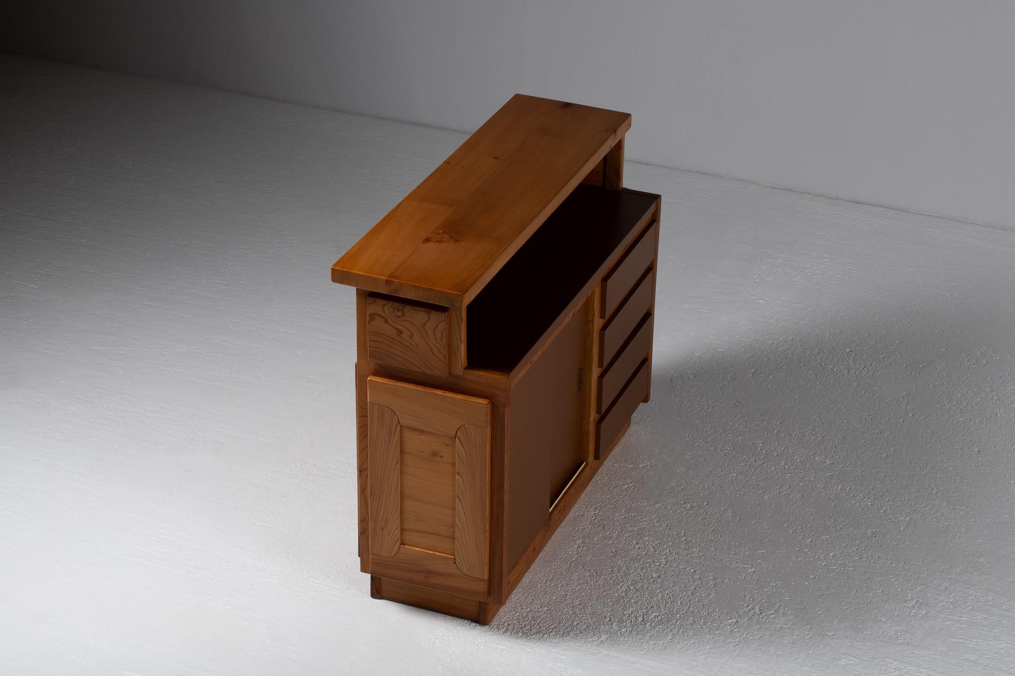 Dry Bar, Elm, France, 1970 For Sale 3