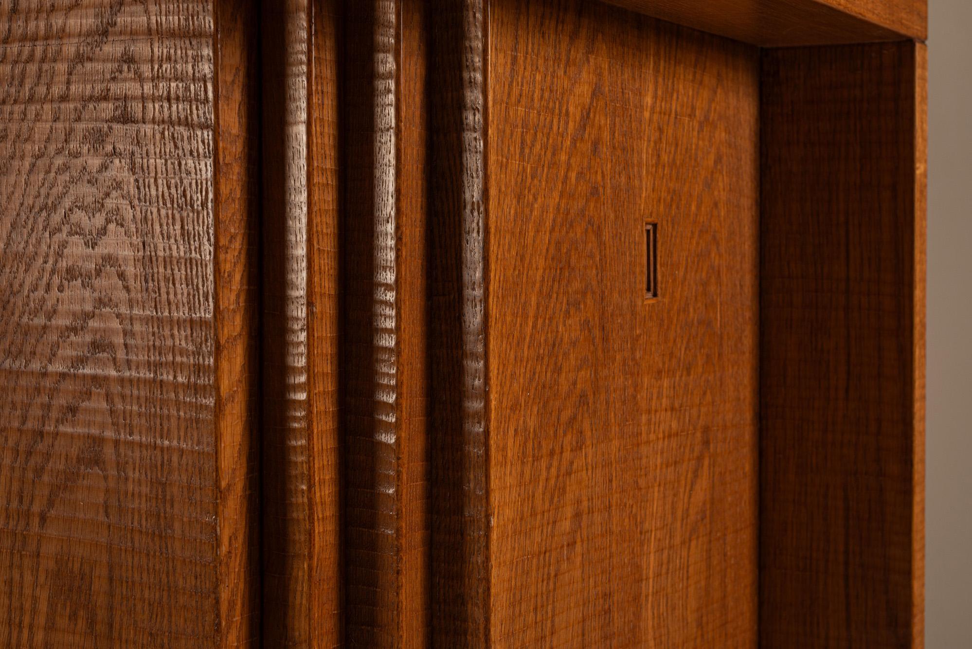 Barra Seca de Roble de Eslavonia de Giuseppe Rivadossi, Italia Década de 1980 en venta 9