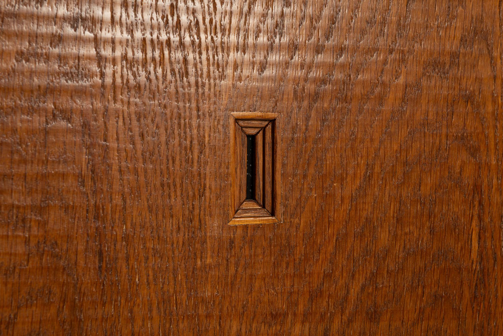 Barra Seca de Roble de Eslavonia de Giuseppe Rivadossi, Italia Década de 1980 en venta 11