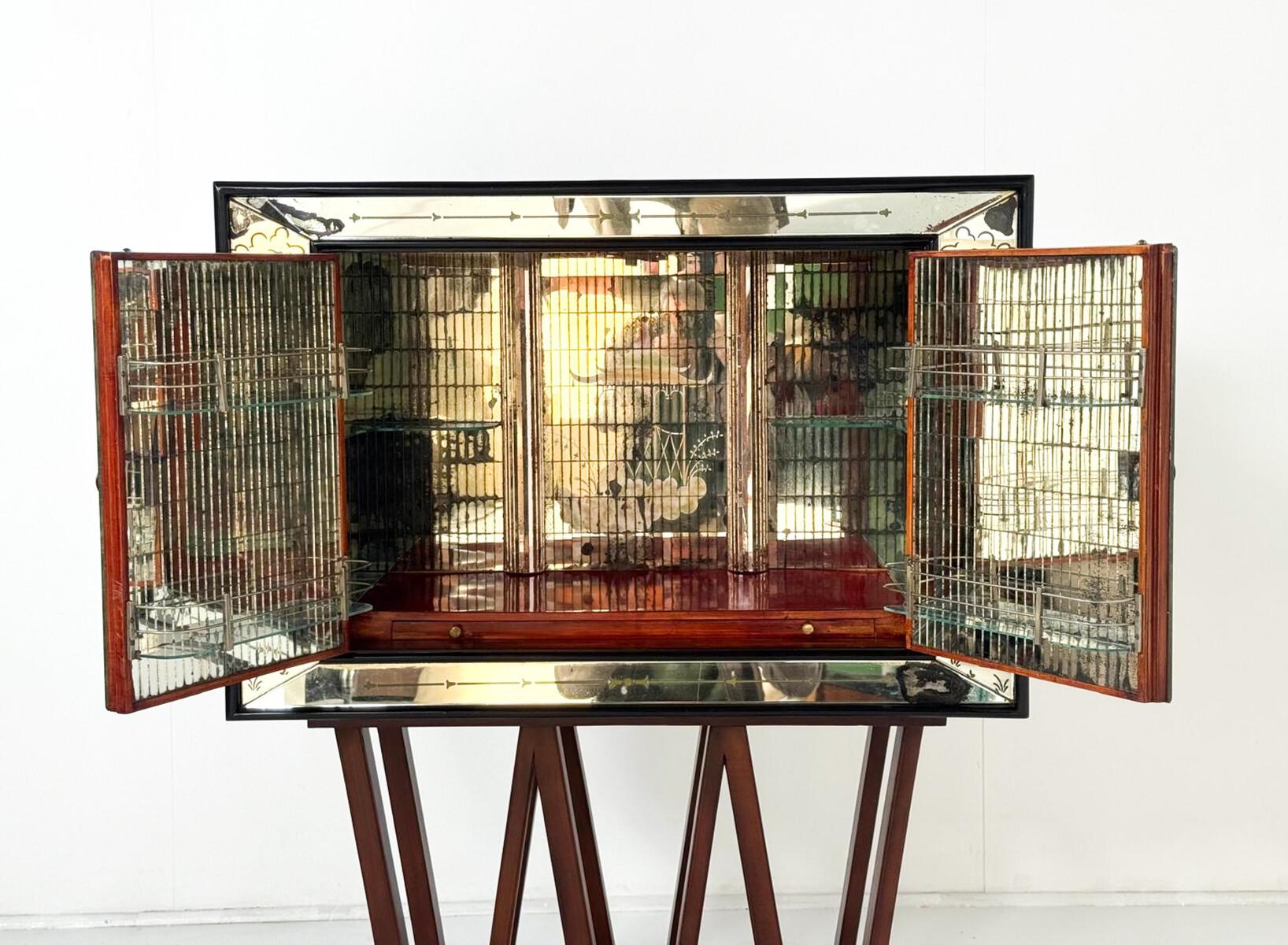 Bar Seco al estilo de Osvaldo Borsani, años 40 mediados del siglo XX en venta