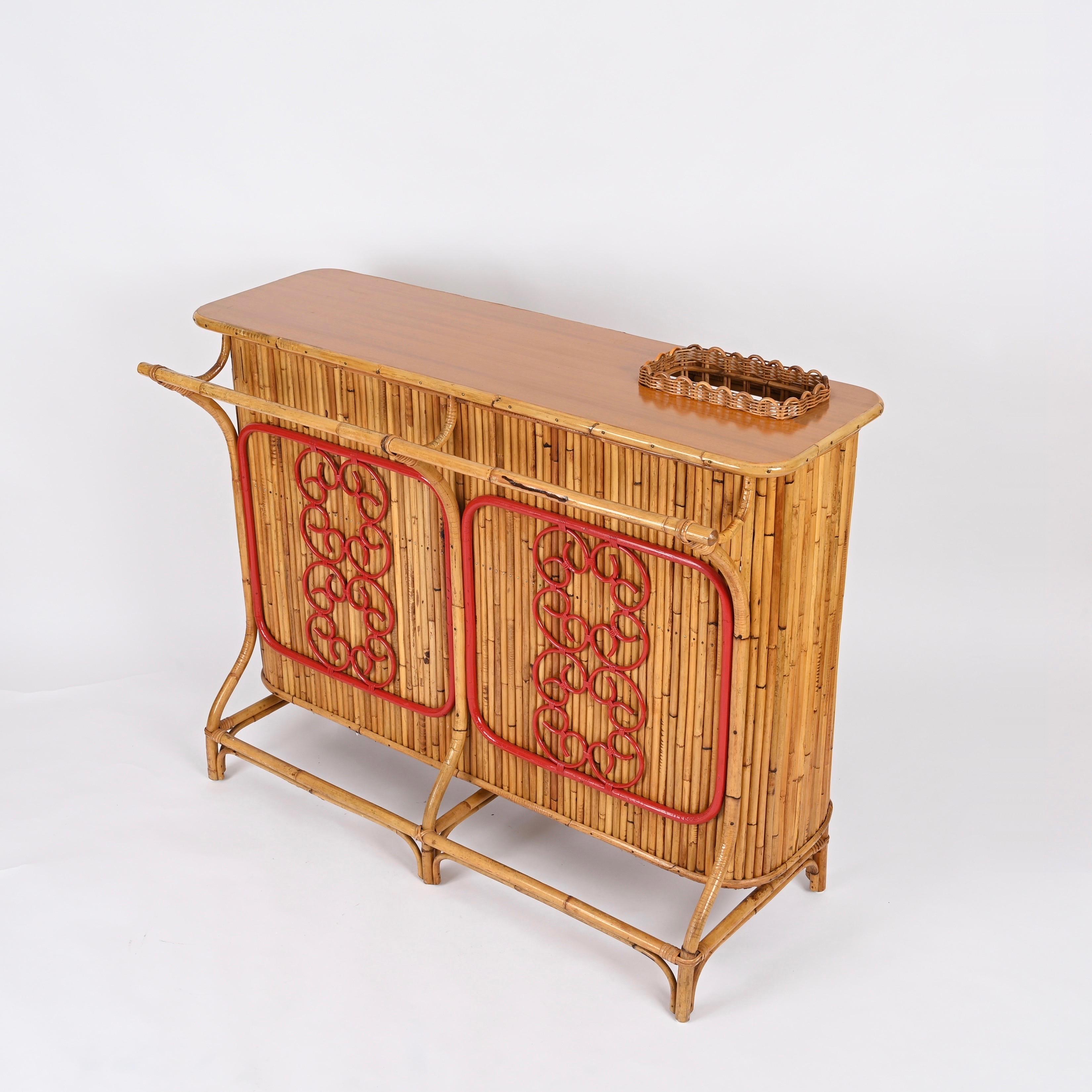 Barra seca con taburete de ratán, bambú y mimbre de Tito Agnoli, Italia Años 50 en venta 6