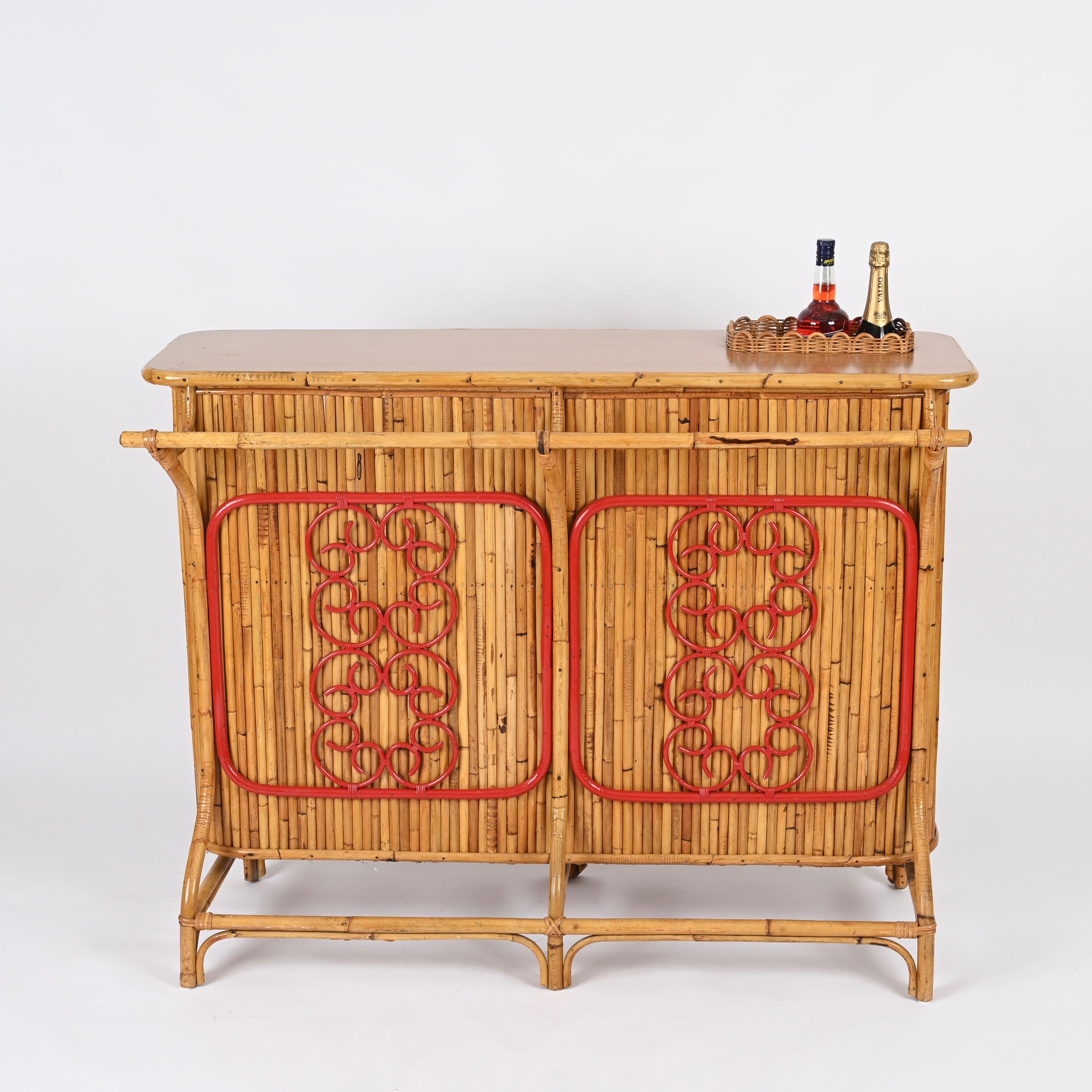Barra seca con taburete de ratán, bambú y mimbre de Tito Agnoli, Italia Años 50 Bambú en venta