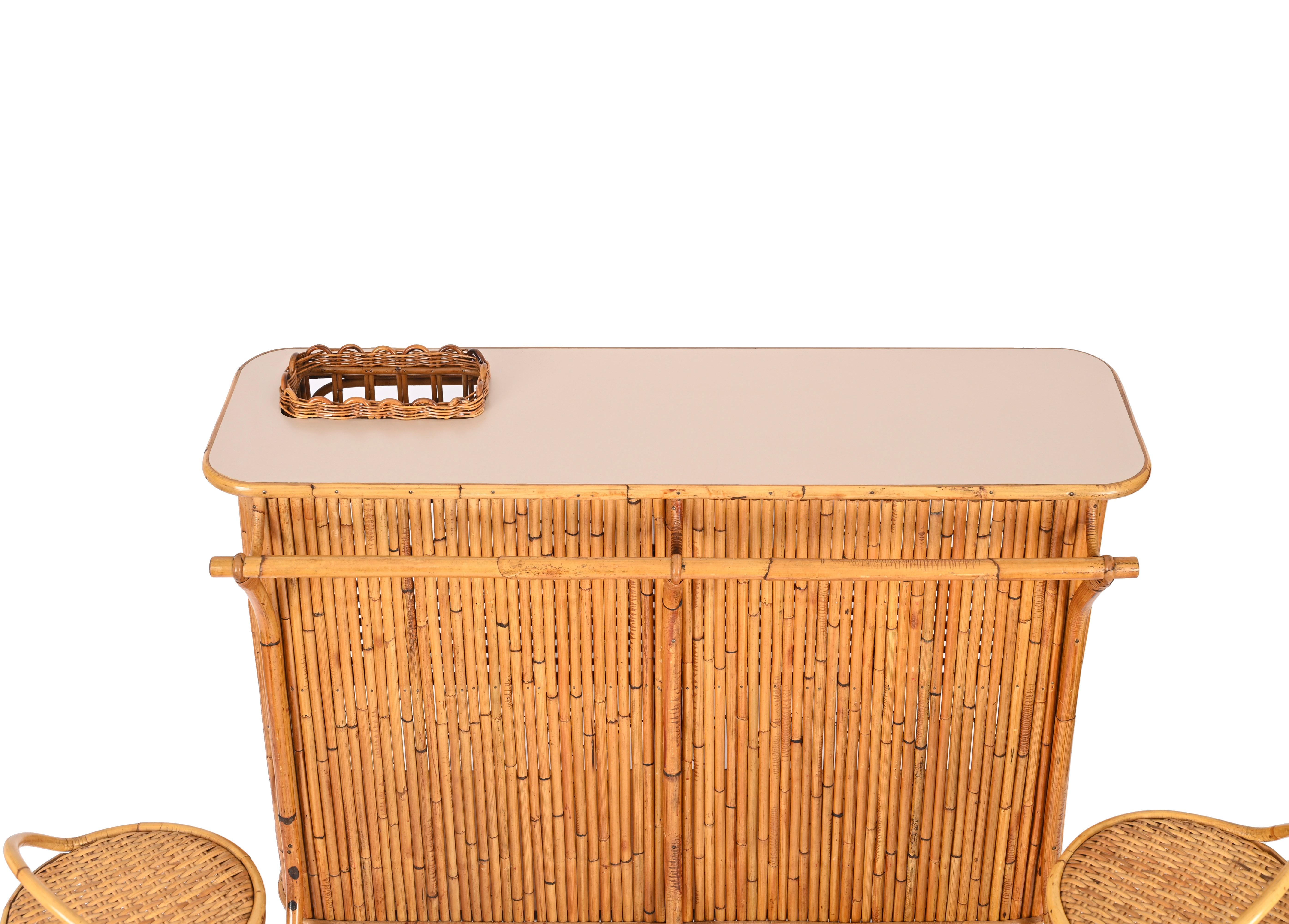 Dry Bar with Two Stools in Rattan, Bamboo and Wicker by Tito Agnoli, Italy 1950s For Sale 2