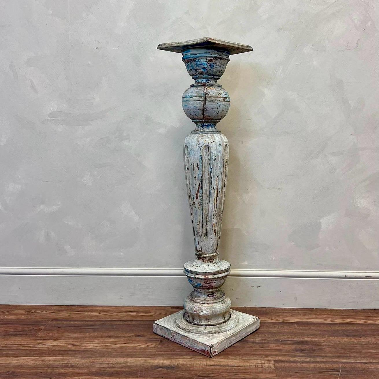 Oak Dry Scraped Swedish Pedestal Original Paint For Sale