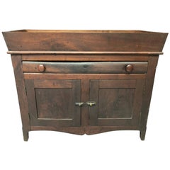 Used Dry-Sink in Walnut One-Drawer American Bracket Foot Original Surface, circa 1830