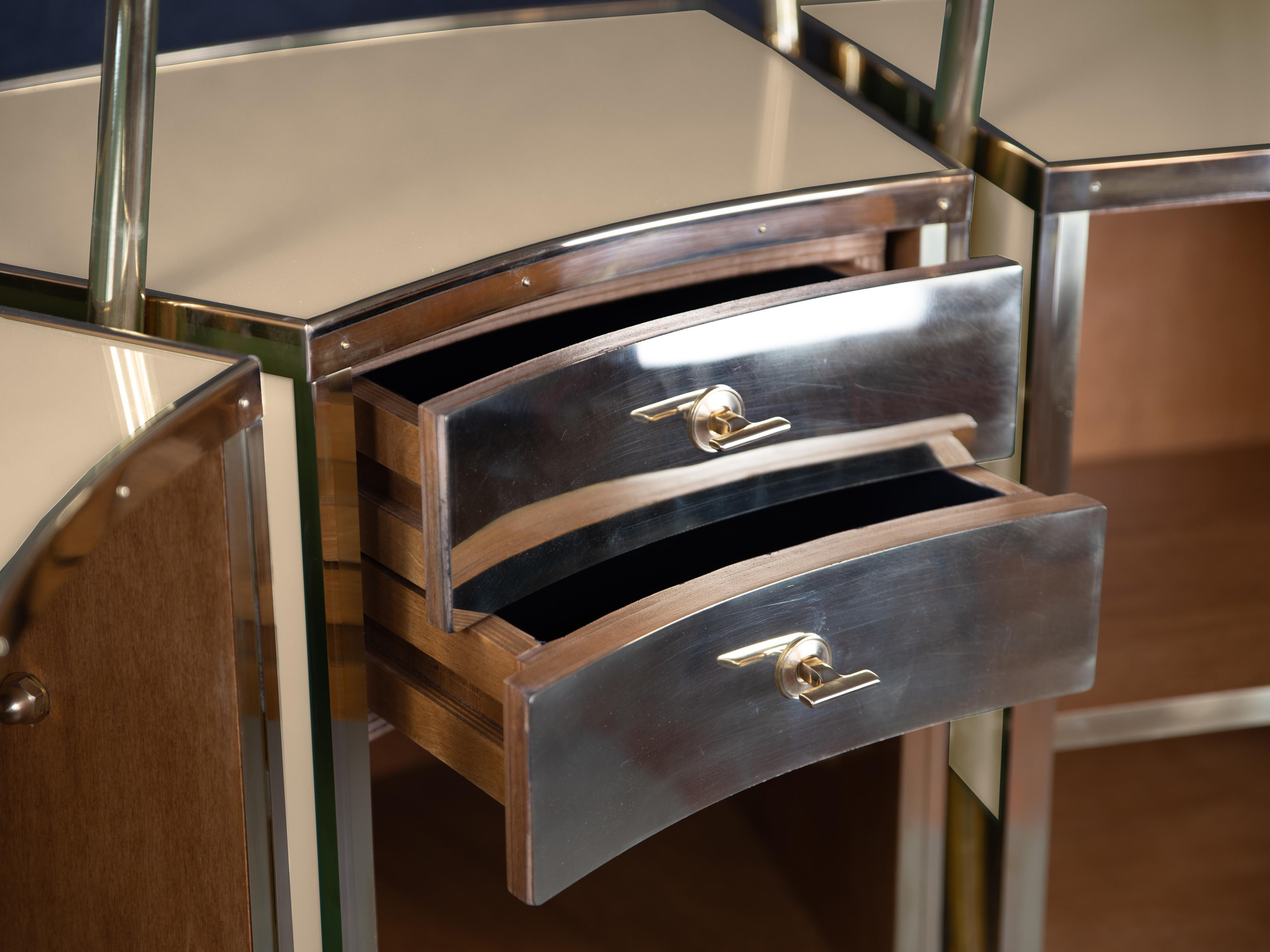 Renacimiento de un diseño icónico: el bar seco estilo Gio Ponti con cristal de Murano color crema años 50 - JF Contemporáneo en venta