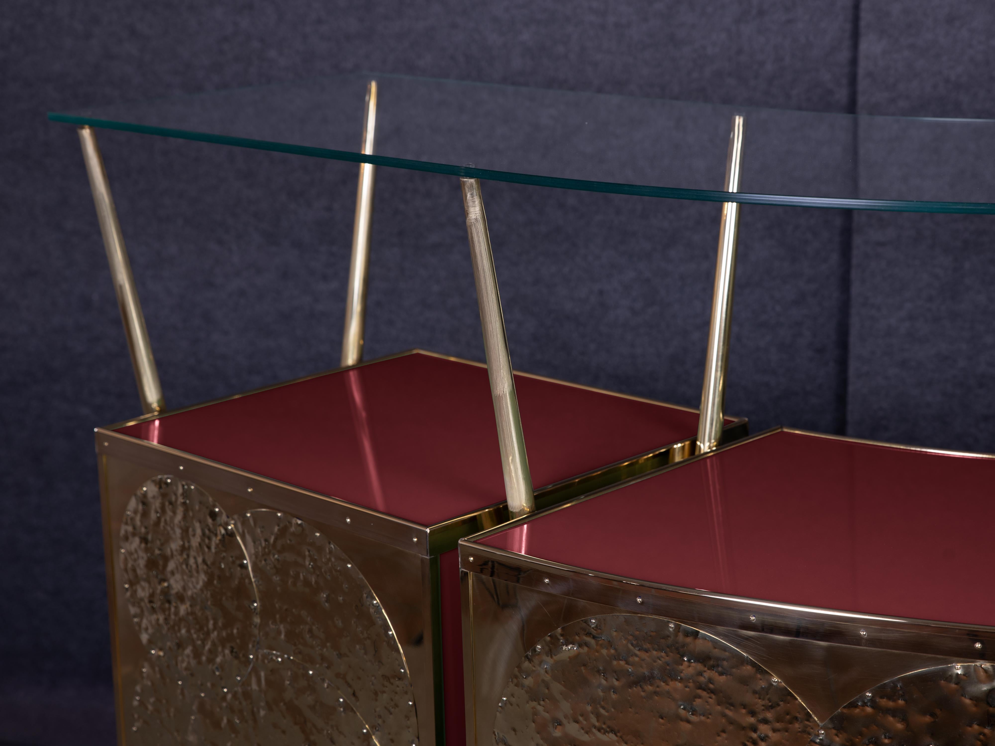 Mid-Century Modern Gio Ponti-Inspired Red Murano Glass & Brass Dry Bar: A Touch of Italian Elegance For Sale