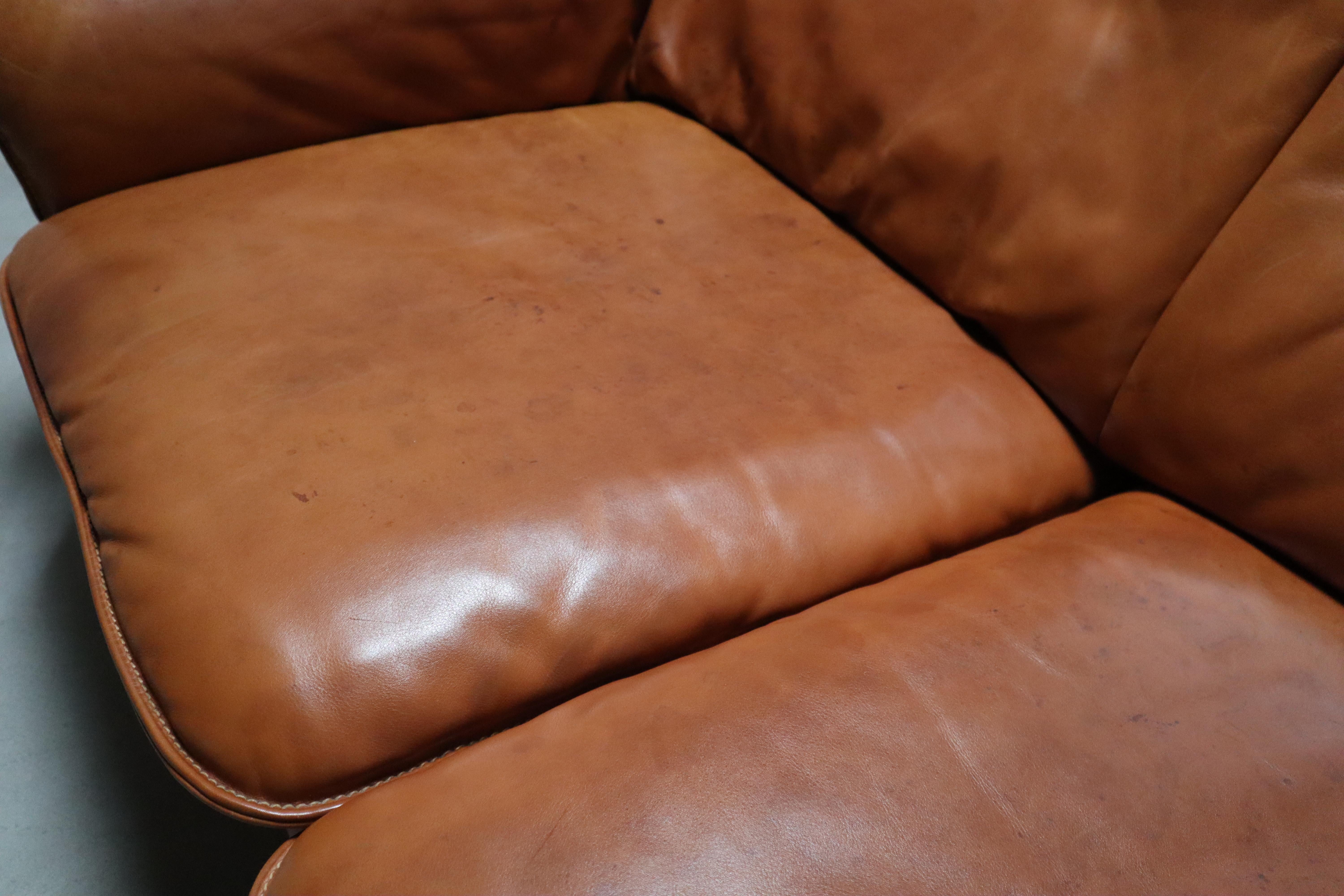 DS-16 Canapé en cuir cognac par De Sede Suisse, 1970 État moyen - En vente à Langemark-Poelkapelle, BE