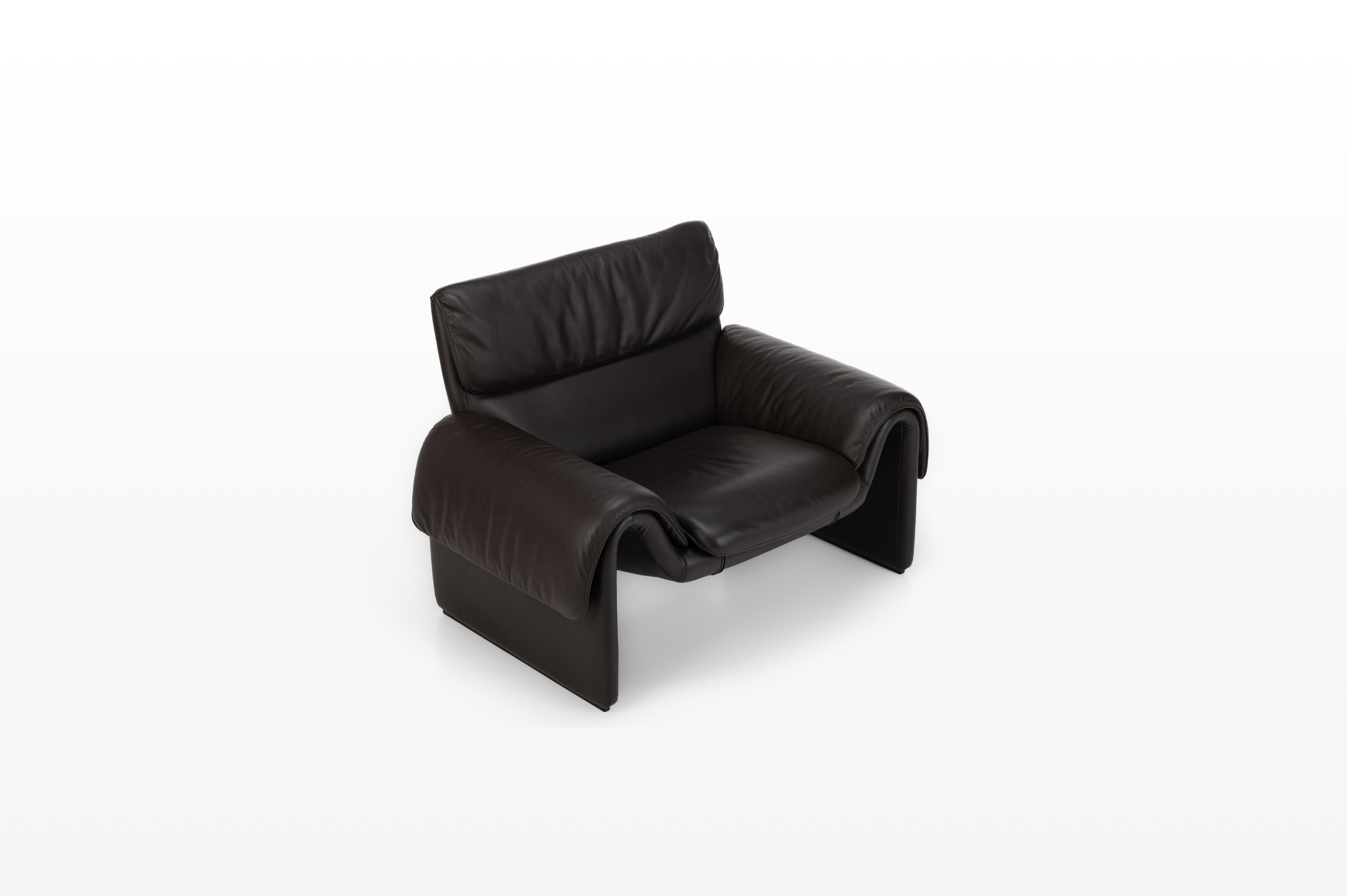 20th Century DS-2011 Armchair by De Sede, dark brown leather lounge For Sale