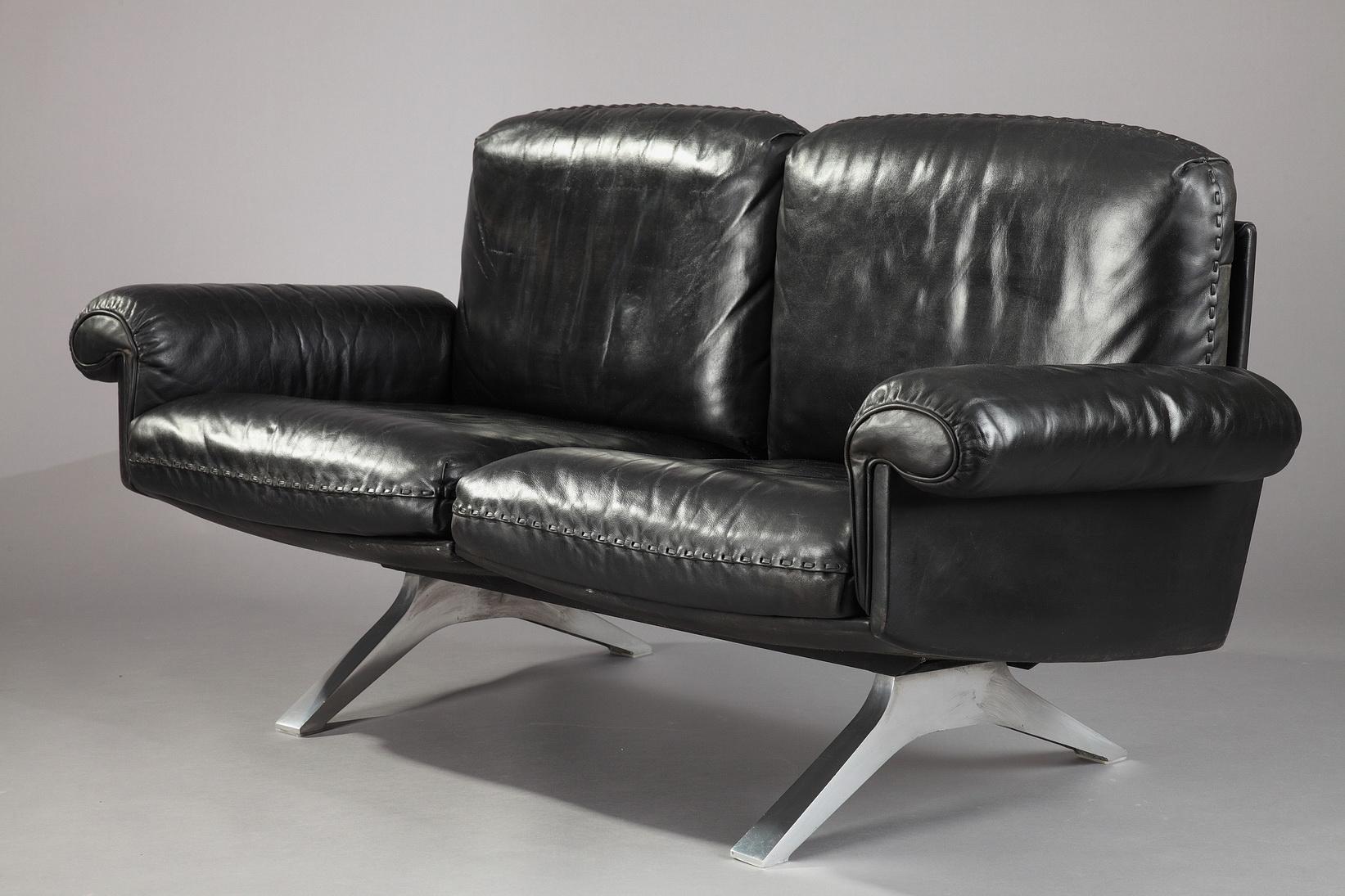 Mid-Century Modern DS 31 Sofa, Swivel Lounge Armchair and Ottoman by De Sede