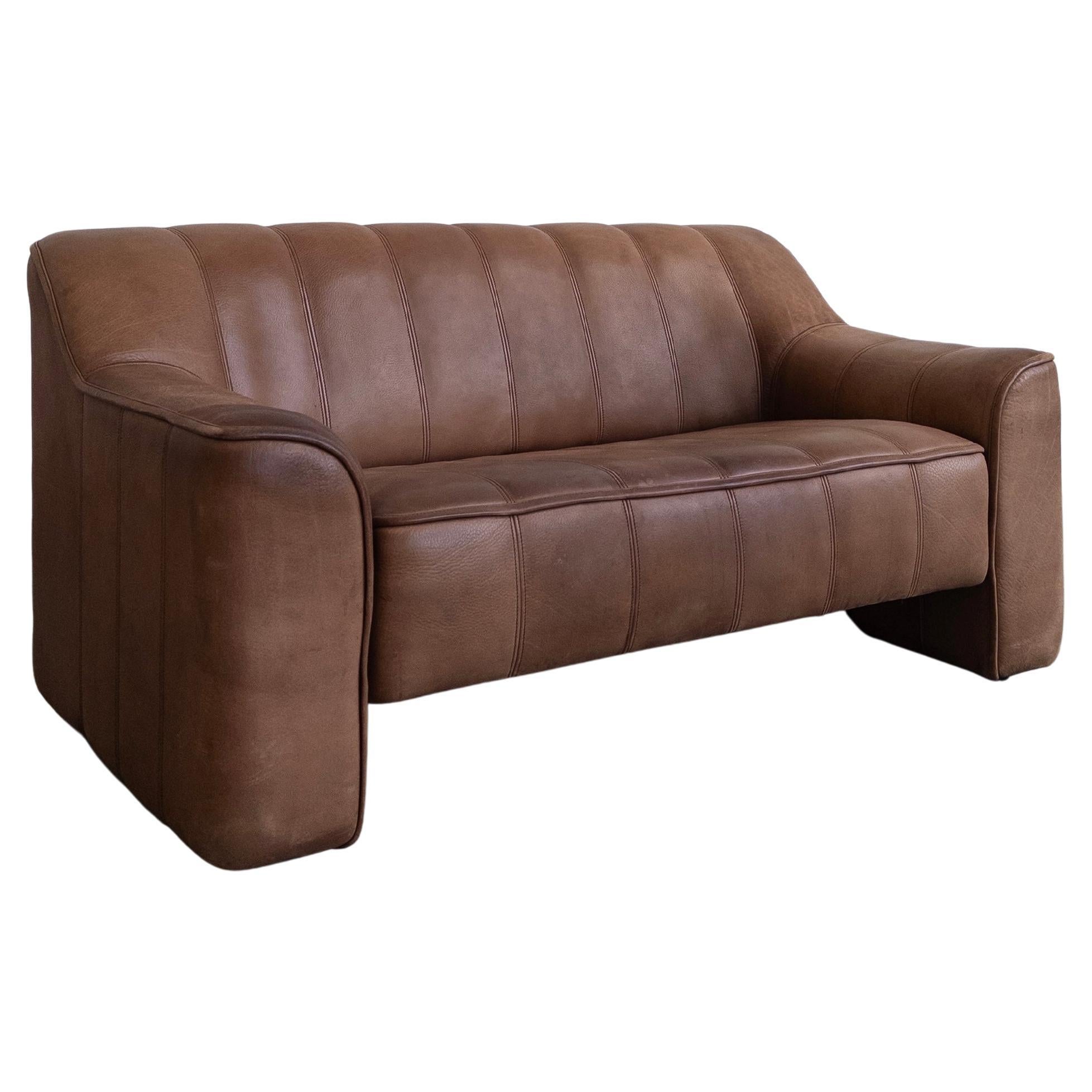 DS 44 Two Seater Sofa in Buffalo Leather by De Sede in vendita