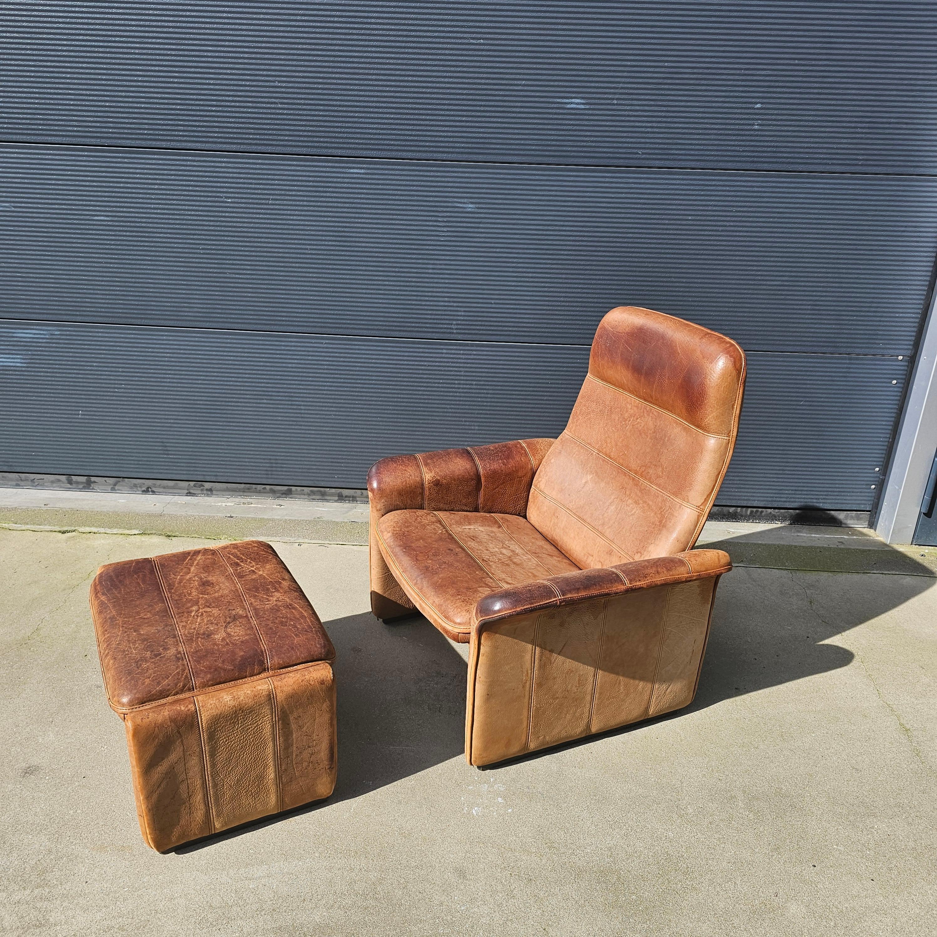 Mid-Century Modern DS 50 Buffalo Neck Leather Lounge Chair & Footstool by De Sede, 1970s For Sale