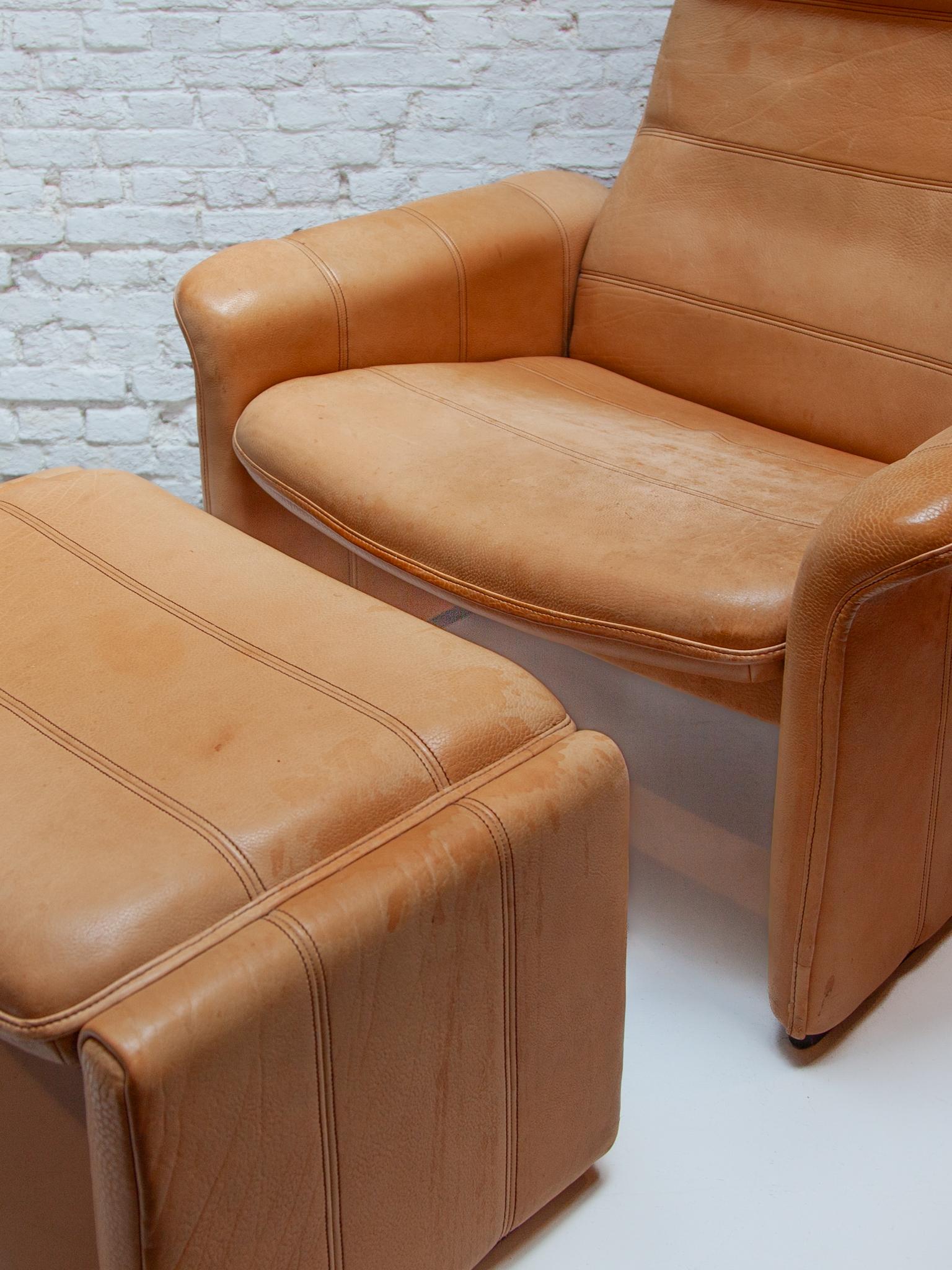 DS-50 Camel Buffalo Neck Leather Lounge Chair & Footstool by De Sede, 1970s 2