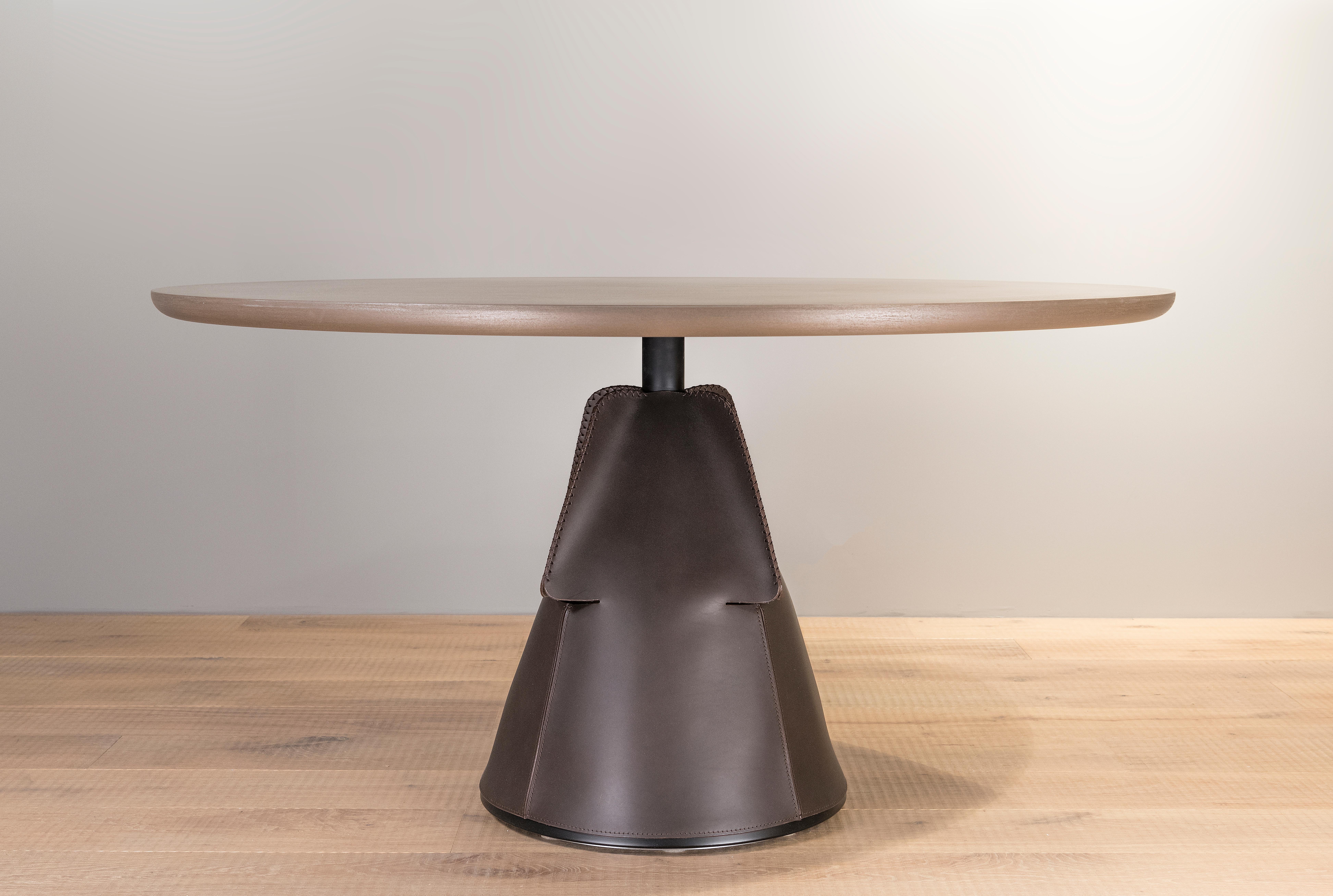 Modern DS-615 Coffee Table by De Sede