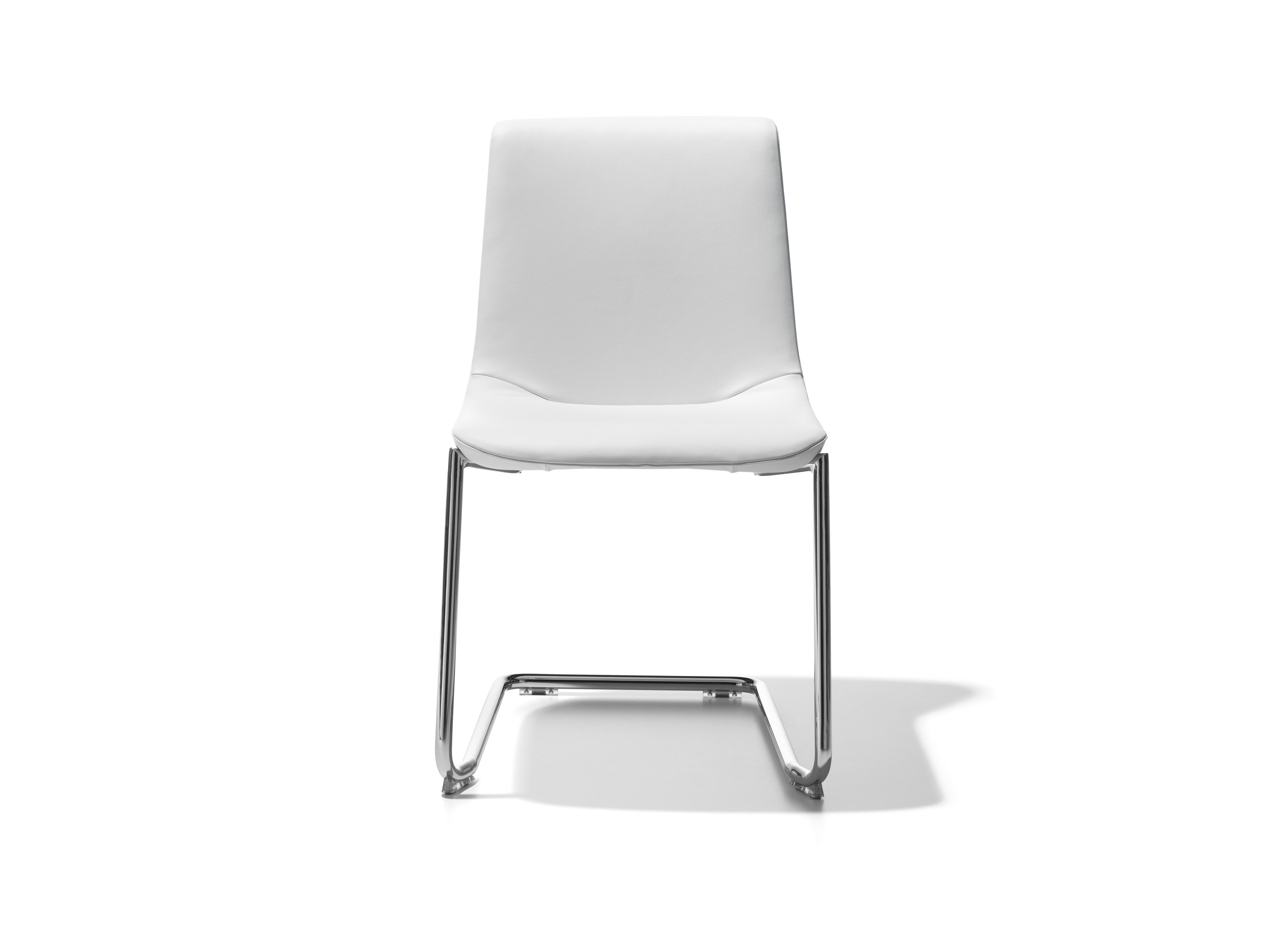 DS-718 chair by De Sede
Dimensions: D 60 x W 49 x H 84 cm
Materials: chrome-plated, polyurethane shell with moulded foam seat, leather. 

Prices may change according to the chosen materials and size.

A matchless union of clear design,