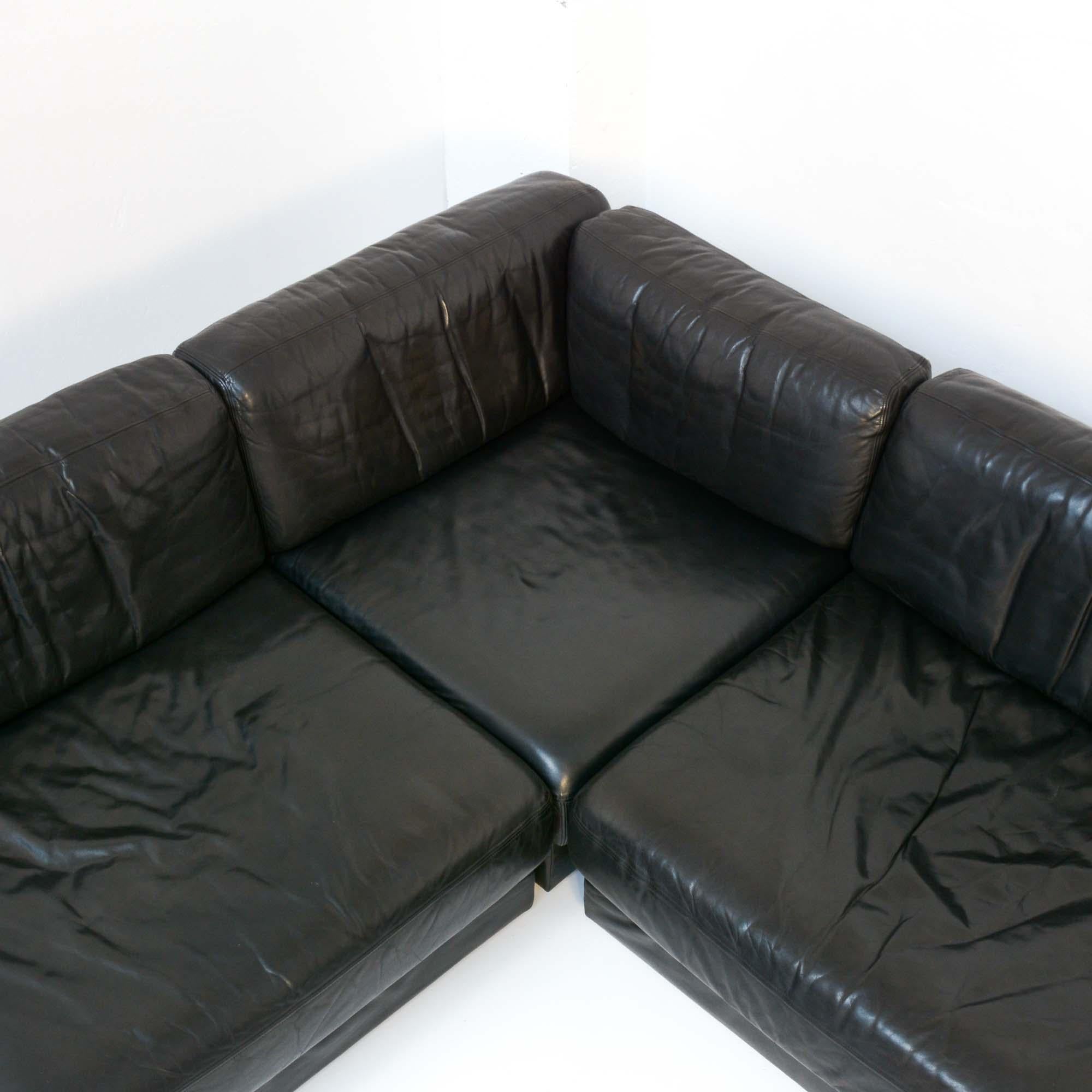 DS 76 De Sede Black Leather Modular Sofa Set 4
