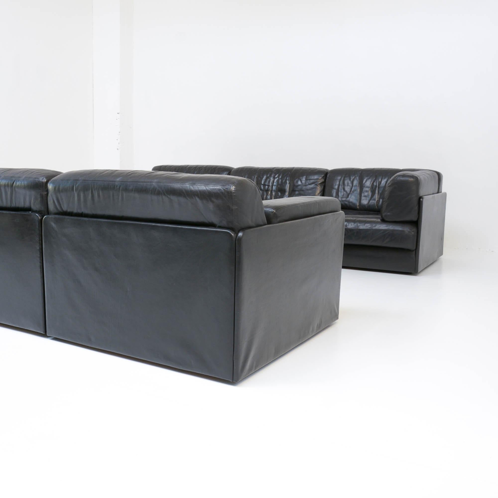 DS 76 De Sede Black Leather Modular Sofa Set 1