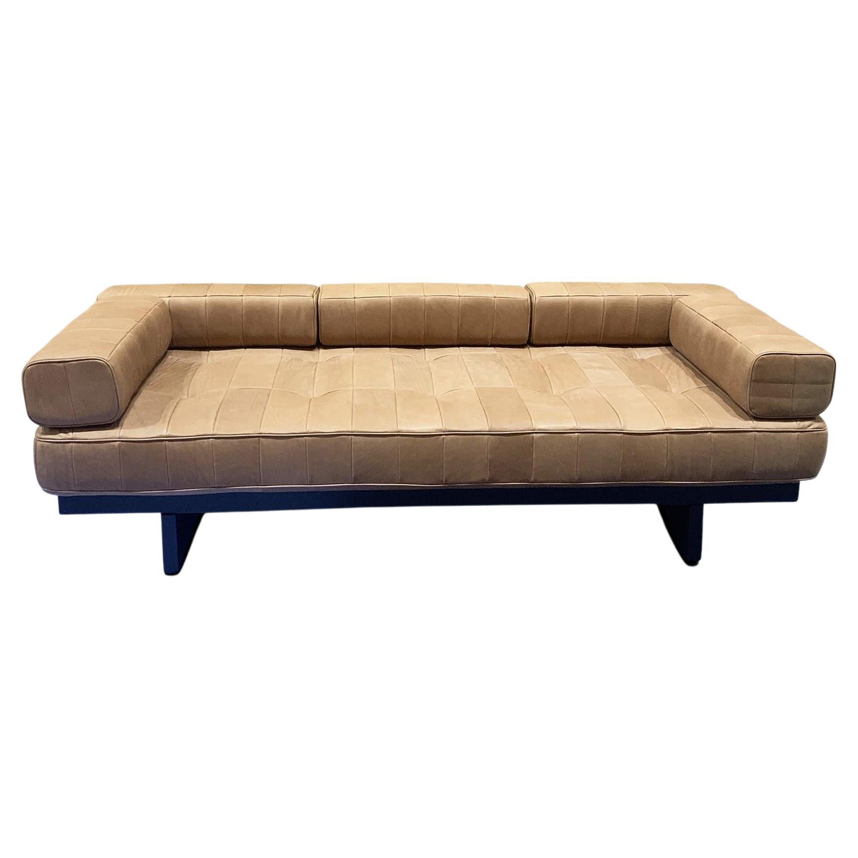 DS 80/03 Sofa with 5 Cushions by De Sede For Sale