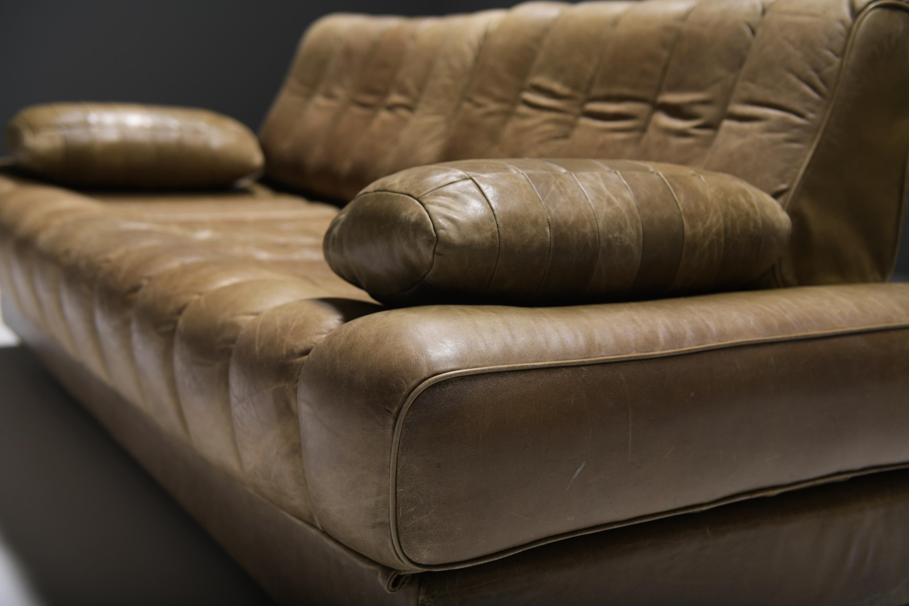 DS-85 sofa daybed in original leather by Team De Sede for De Sede Swiss 1