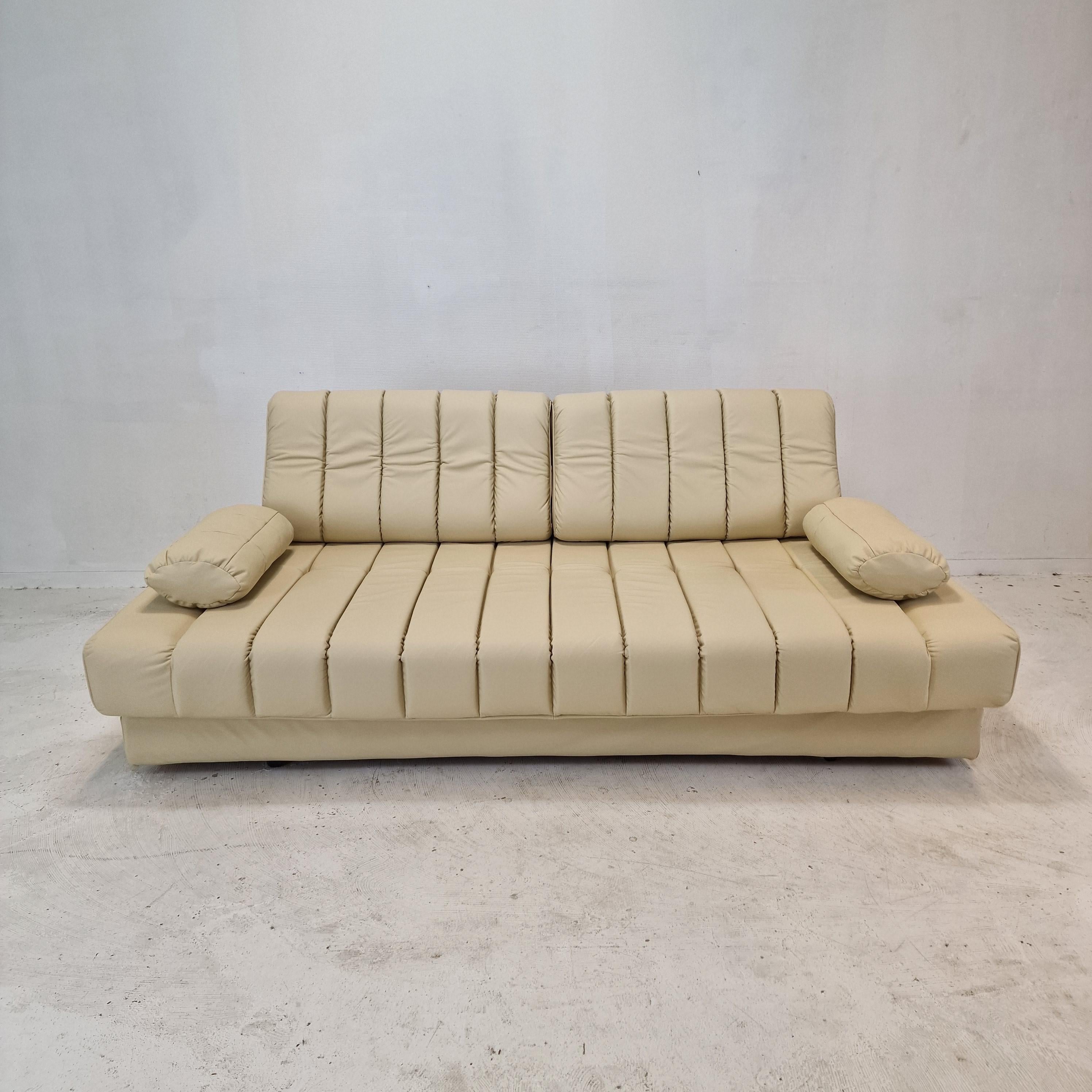 Late 20th Century DS-85 Sofa or Daybed by De Sede, Switzerland 1970s For Sale