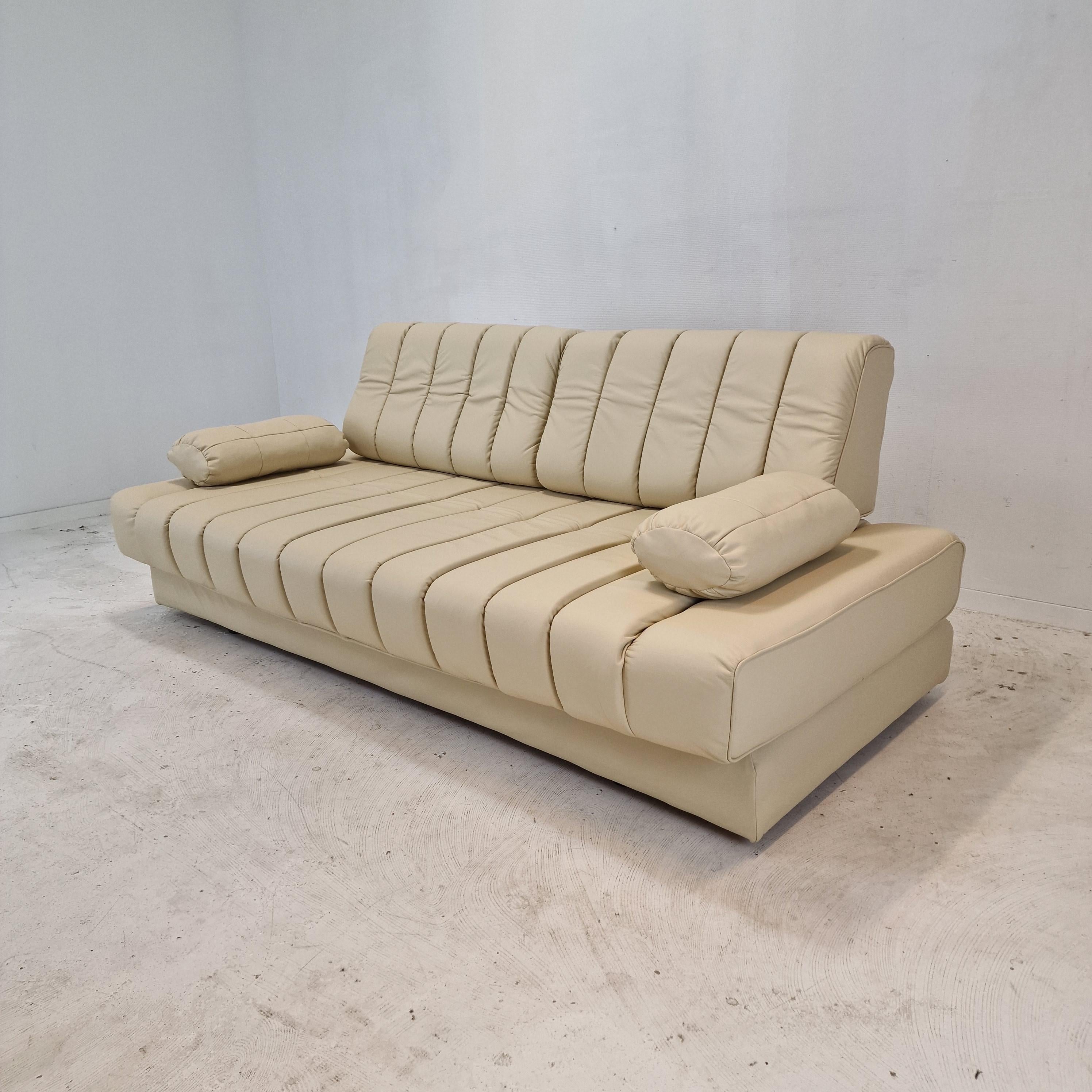 DS-85 Sofa or Daybed by De Sede, Switzerland 1970s For Sale 1