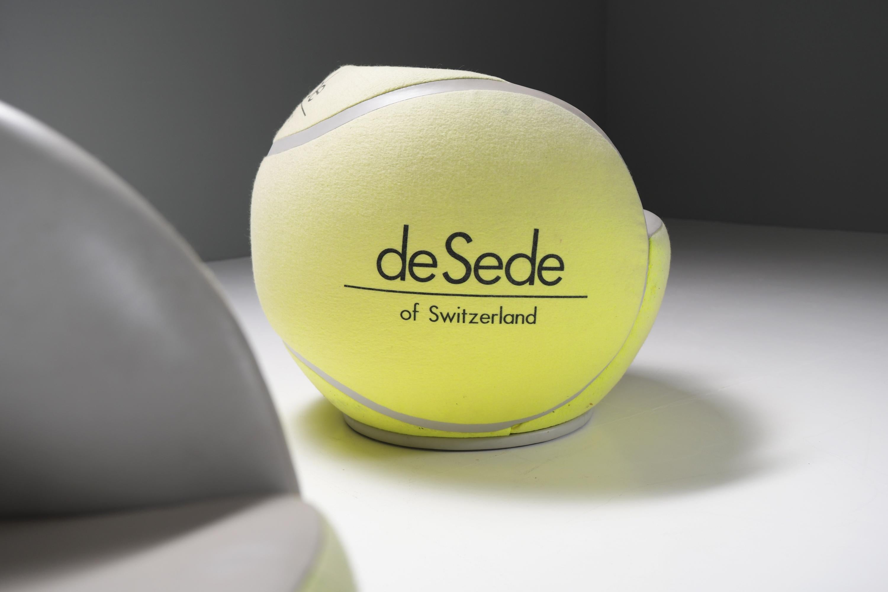 Ds 9100/01 tennis ball chairs by De Sede Swiss for WTA Zurich Open in 1985. For Sale 2