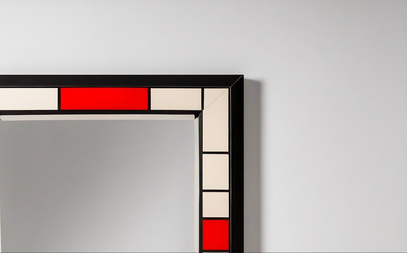 Miroir mural inspiré par De Stijl, fabriqué à la main par Artisanal Neuf - En vente à New York, NY