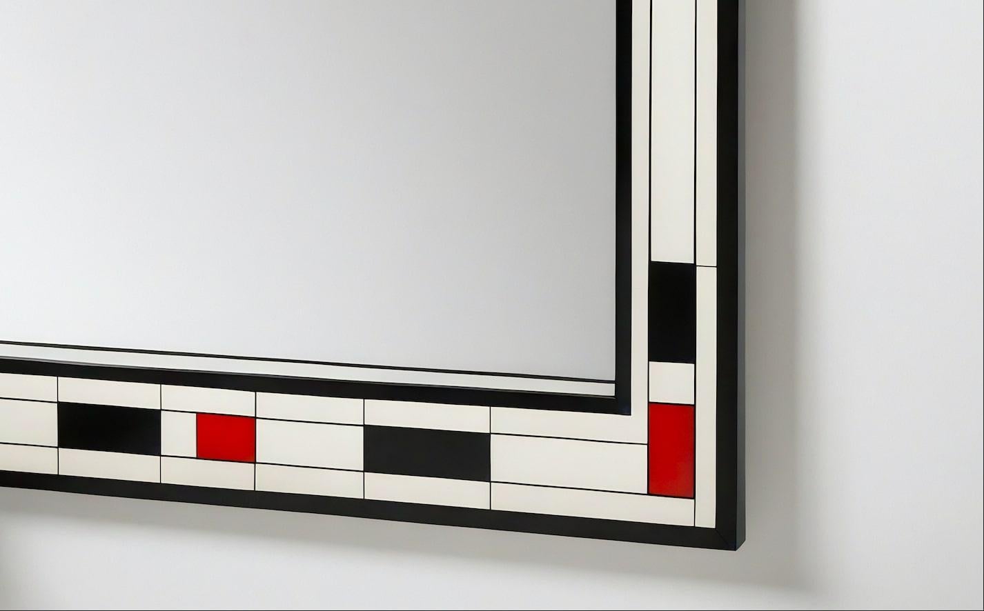 XXIe siècle et contemporain Miroir mural inspiré par De Stijl, fabriqué à la main par Artisanal en vente