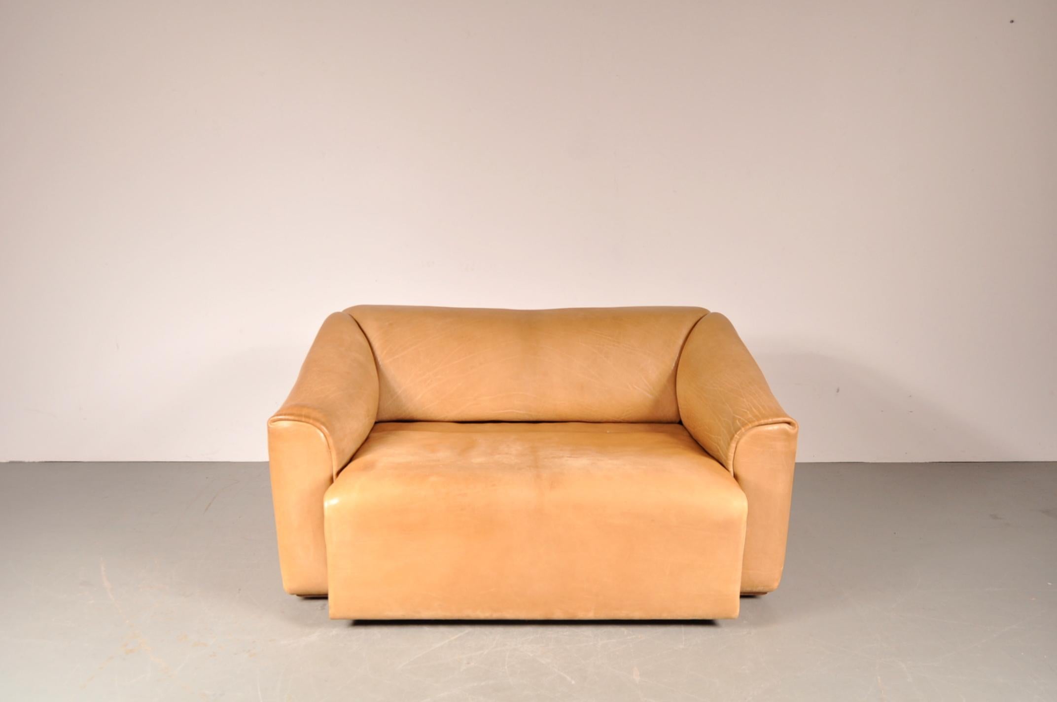 Leather Ds47 Sofa by De Sede, Switzerland, circa 1960