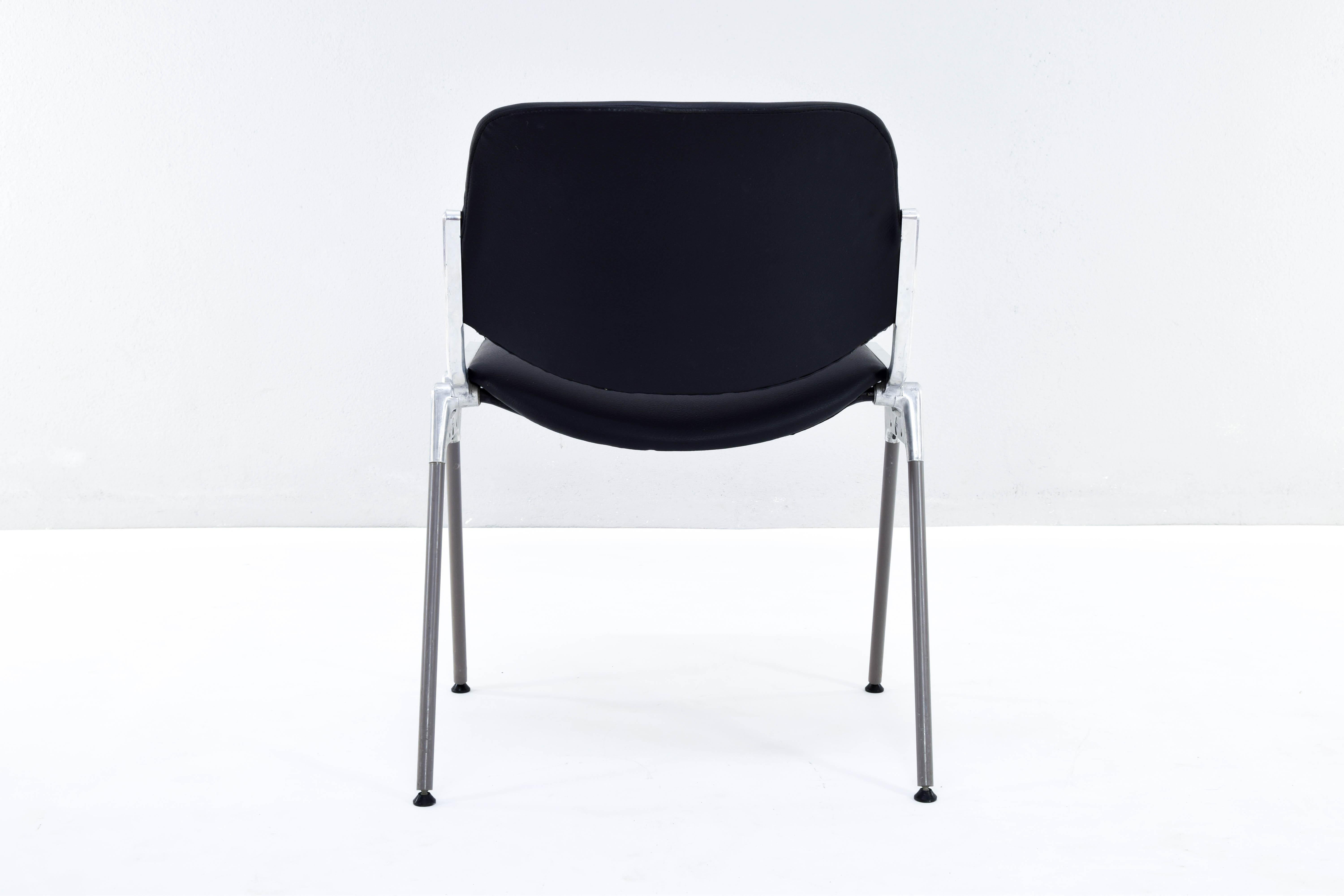 DSC 106 Italian Modern Stackable Chairs by Giancarlo Piretti for Castelli 4