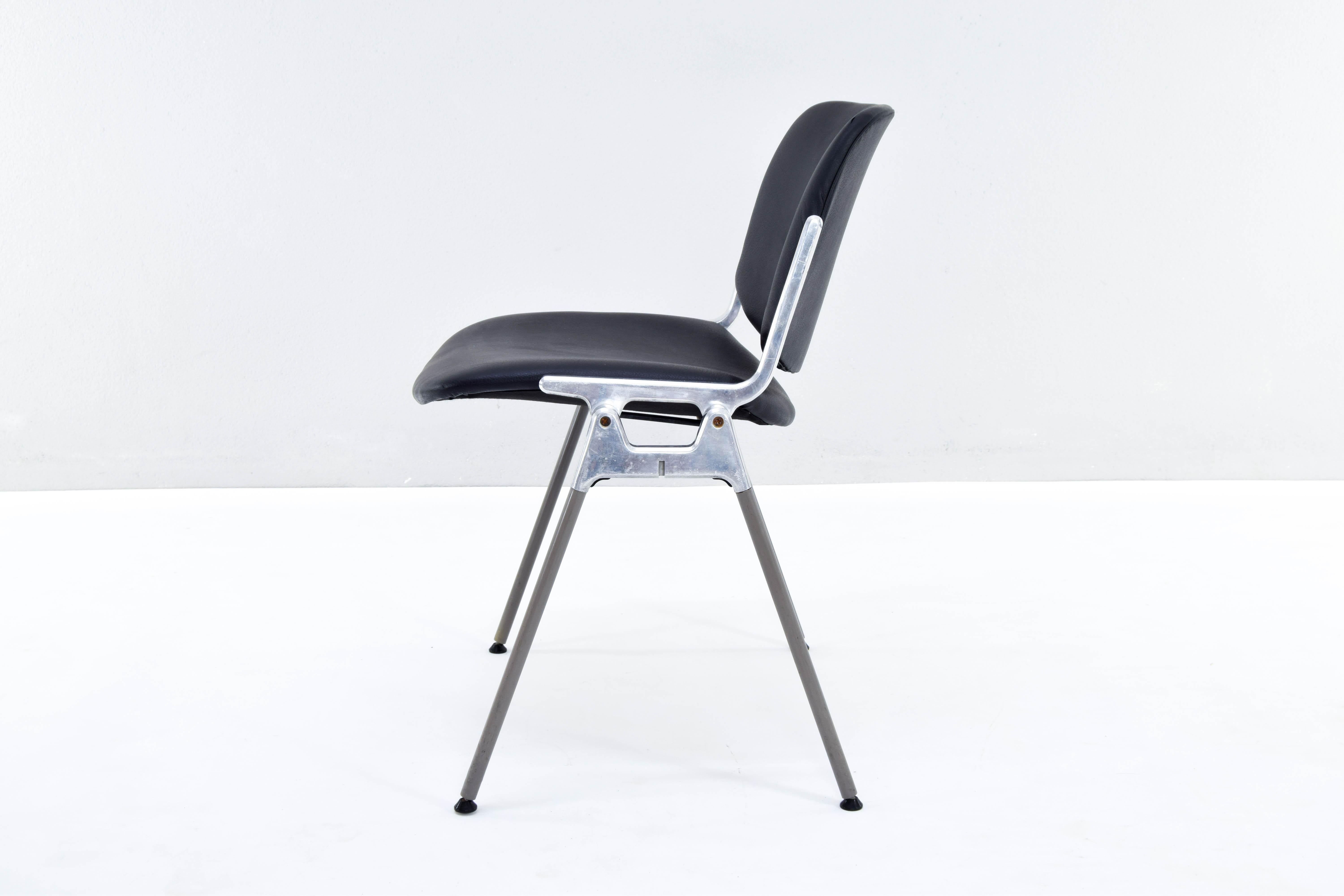 DSC 106 Italian Modern Stackable Chairs by Giancarlo Piretti for Castelli 2