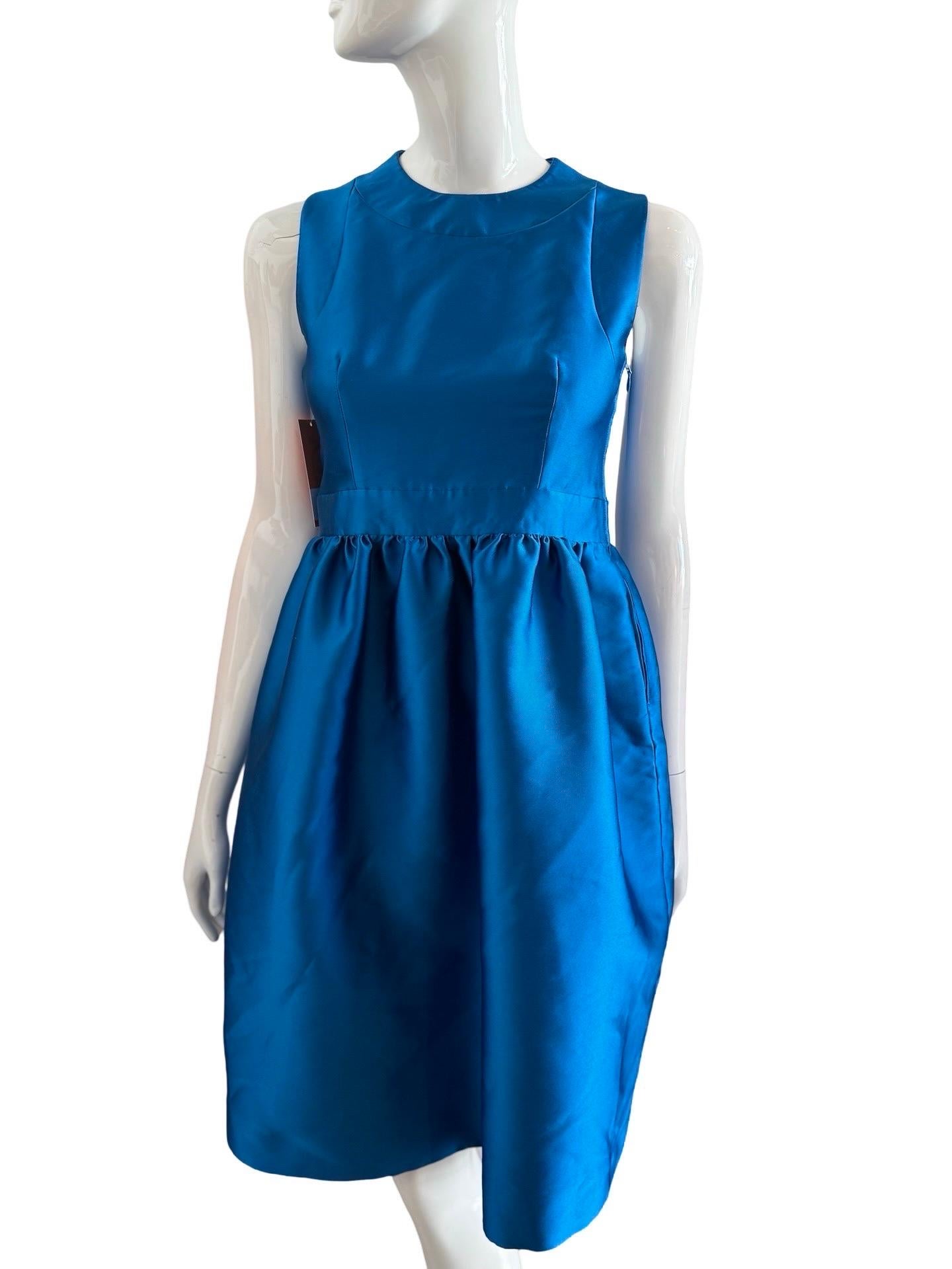 DSquared Pequeño Vestido Azul en Excelente Estado en Miami, FL