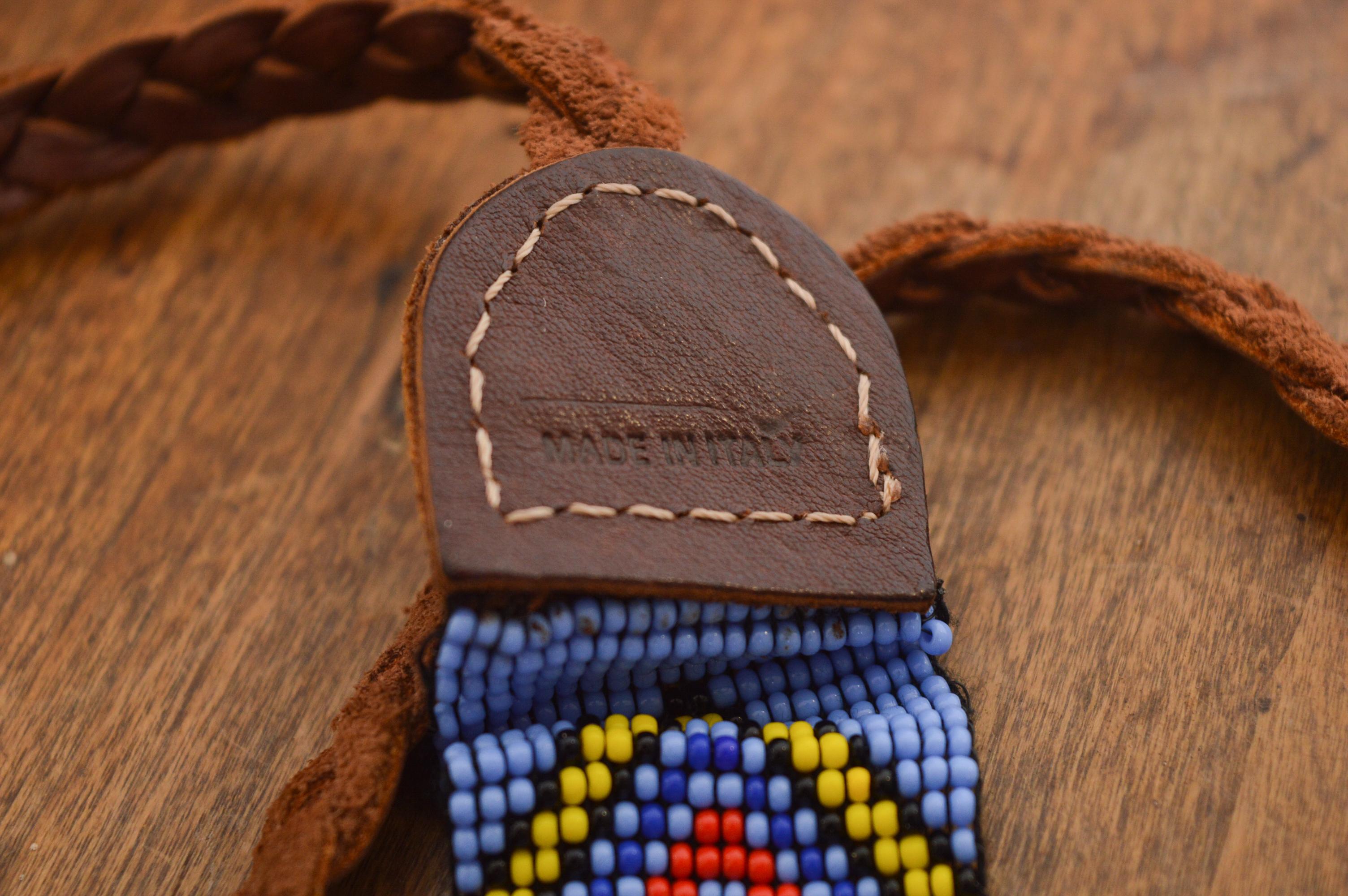 DSquared Collier en cuir à franges perlées à la main pour Amérindiens en vente 5