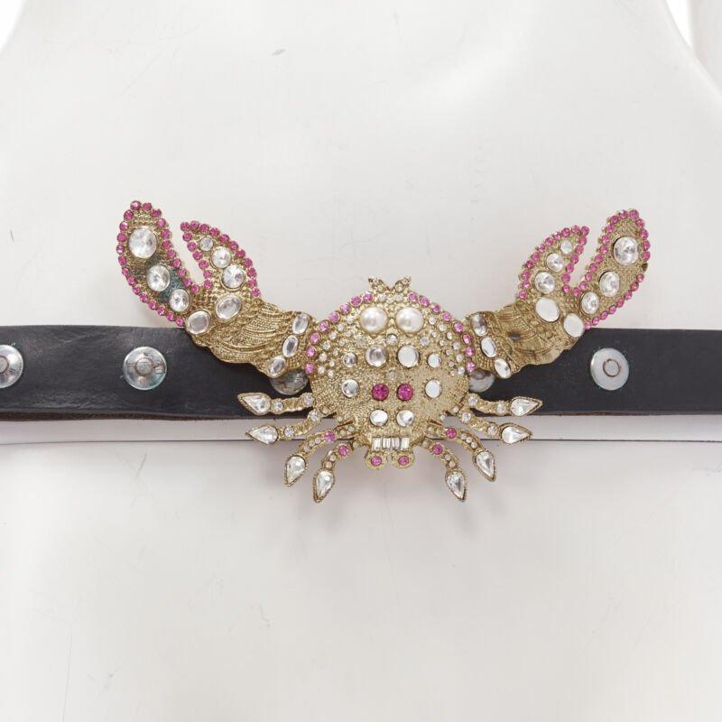 DSQUARED2 2005 gold pink crystal embellsihed crab black leather belt
Reference: ANWU/A00865
Brand: Dsquared2
Collection: 2005 - Runway
Material: Metal, Leather
Color: Black, Gold
Pattern: Solid
Closure: Button
Made in: Italy

CONDITION:
Condition: