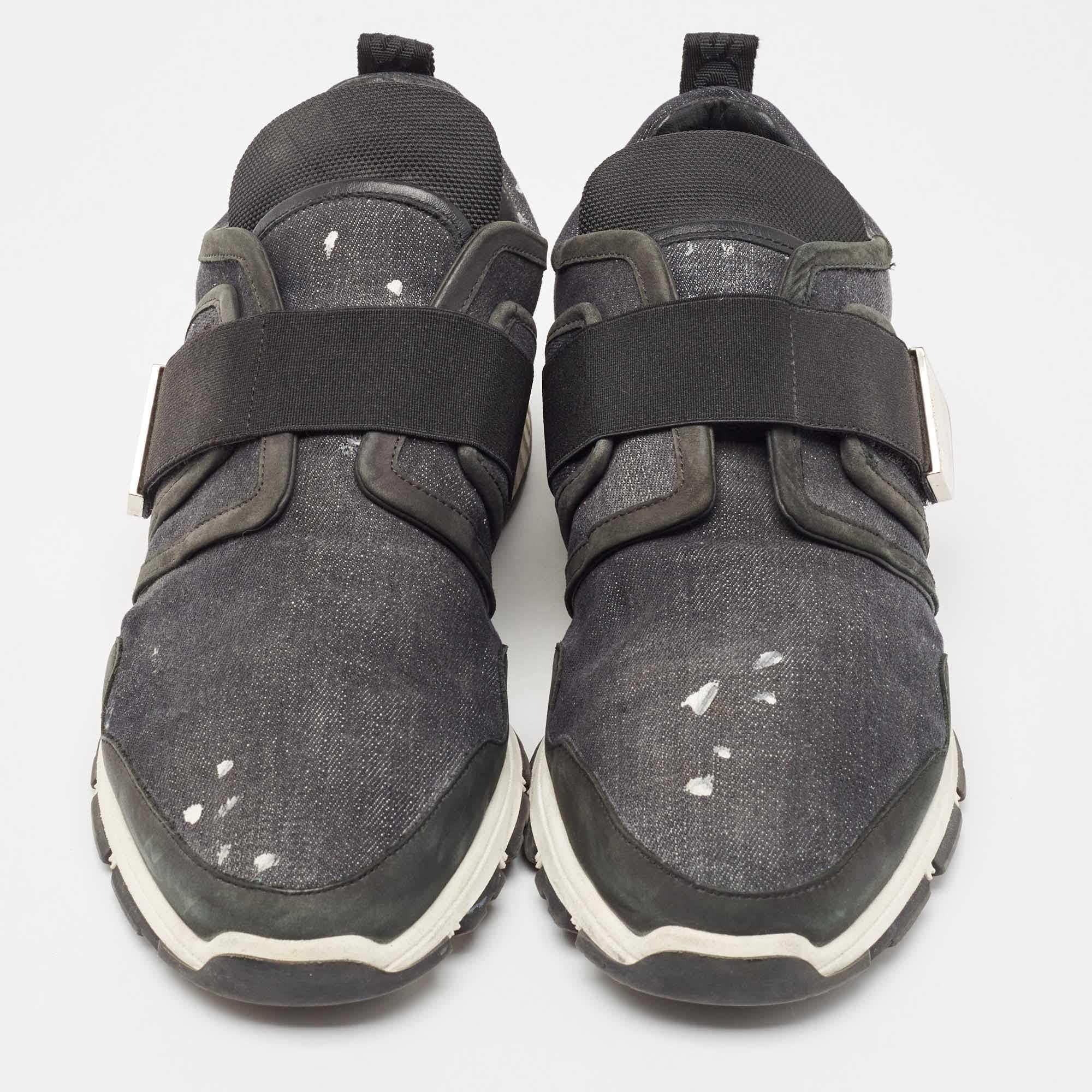Noir Baskets Dsquared2 en toile noire, taille 43 en vente