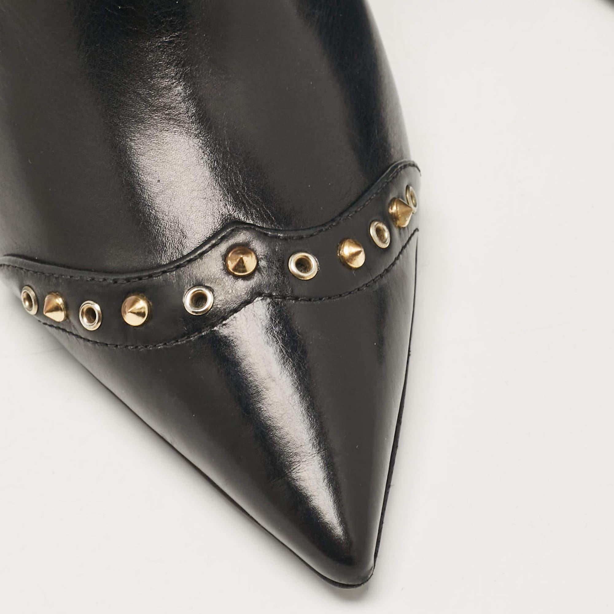 Dsquared2 Bottines cloutées en cuir noir Taille 40 en vente 2
