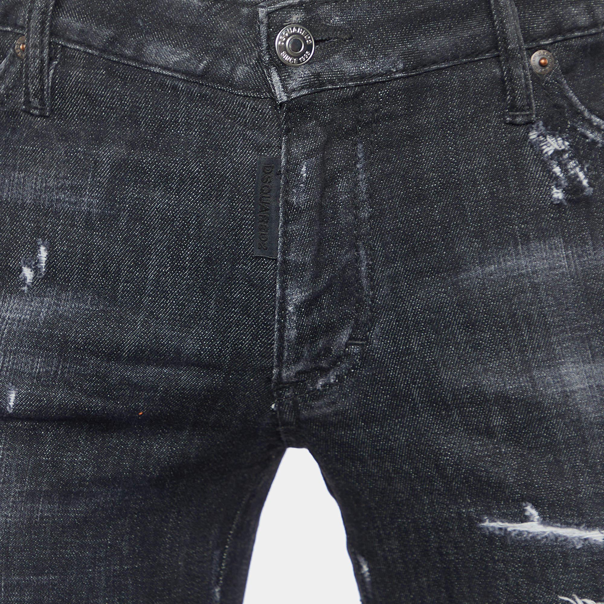 Dsquared2 Black Washed Denim Distressed Skinny Cropped Jeans L In Good Condition For Sale In Dubai, Al Qouz 2