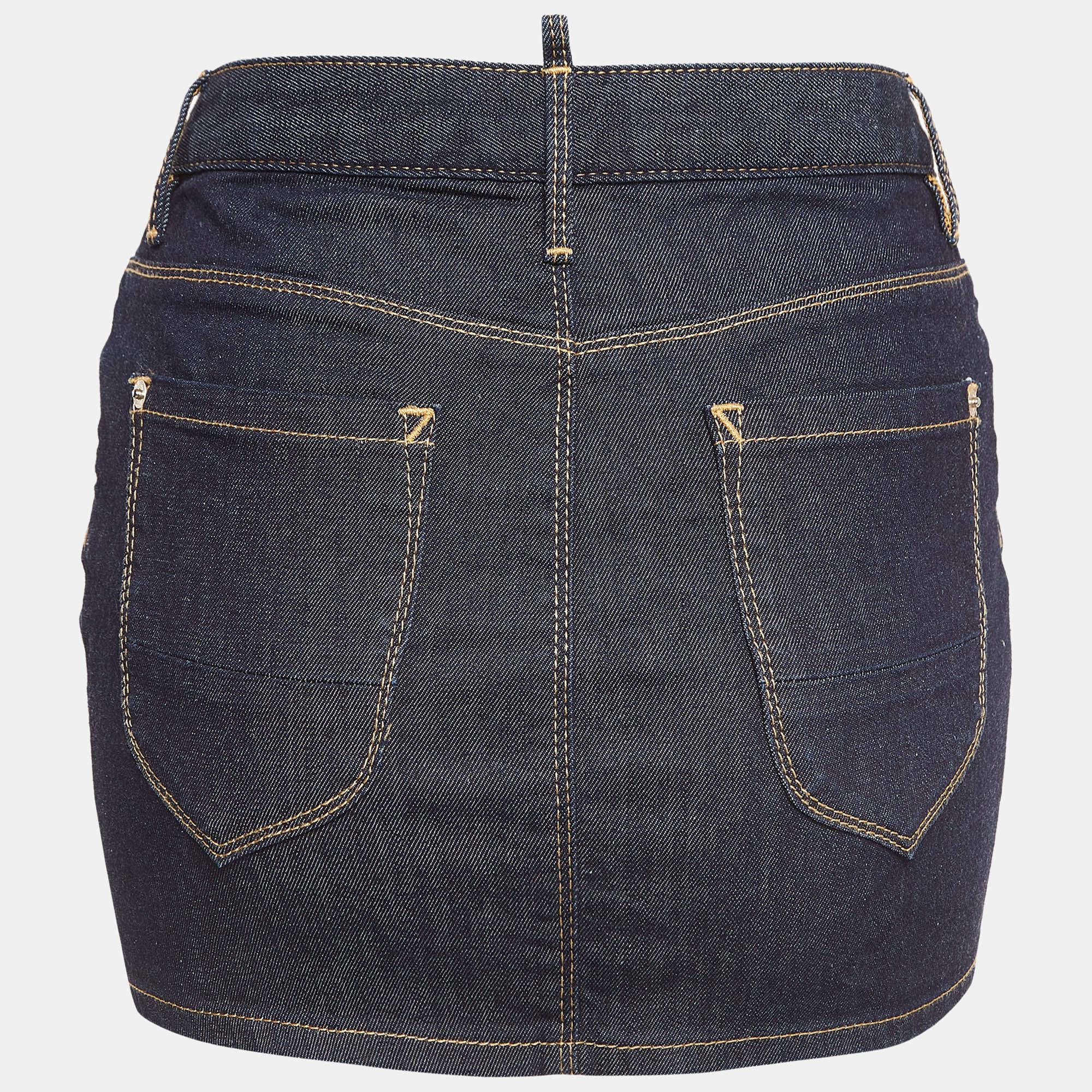 This elegant skirt is worth adding to your closet Crafted from fine materials it is exquisitely designed into a flattering shape.