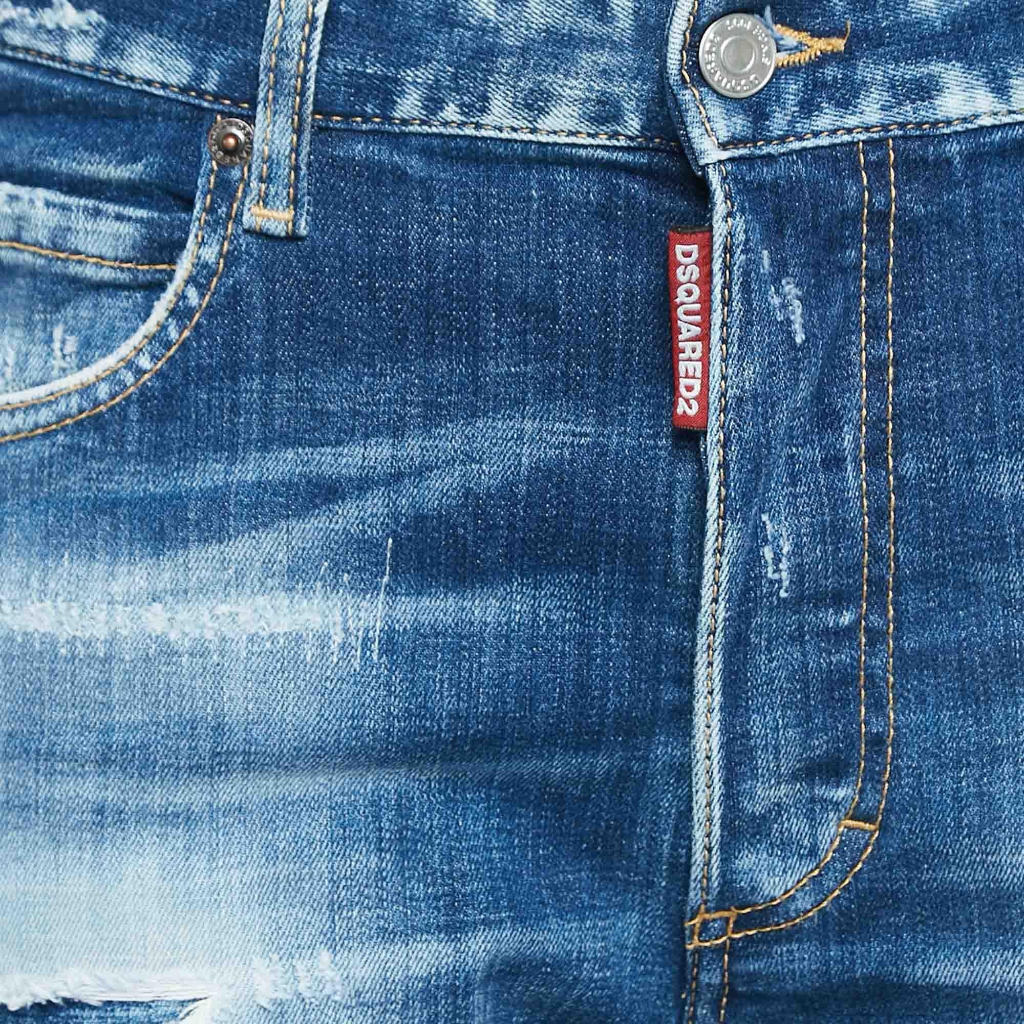 Bleu Dsquared2 Jeans bleu délavé à la taille 31 po. en vente