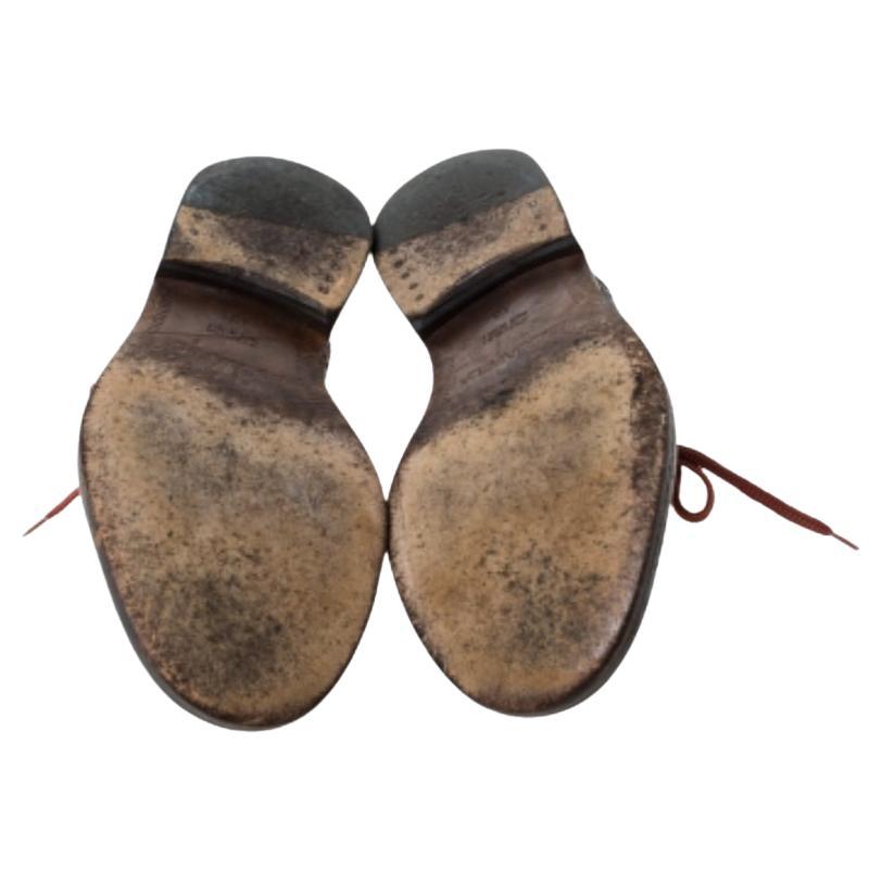 For those special outings where you want to put your best foot forward, these oxfords from Dsquared2 are a perfect choice. The oxfords are crafted from brown leather and feature lace-up vamps, brogue accents and leather insoles.